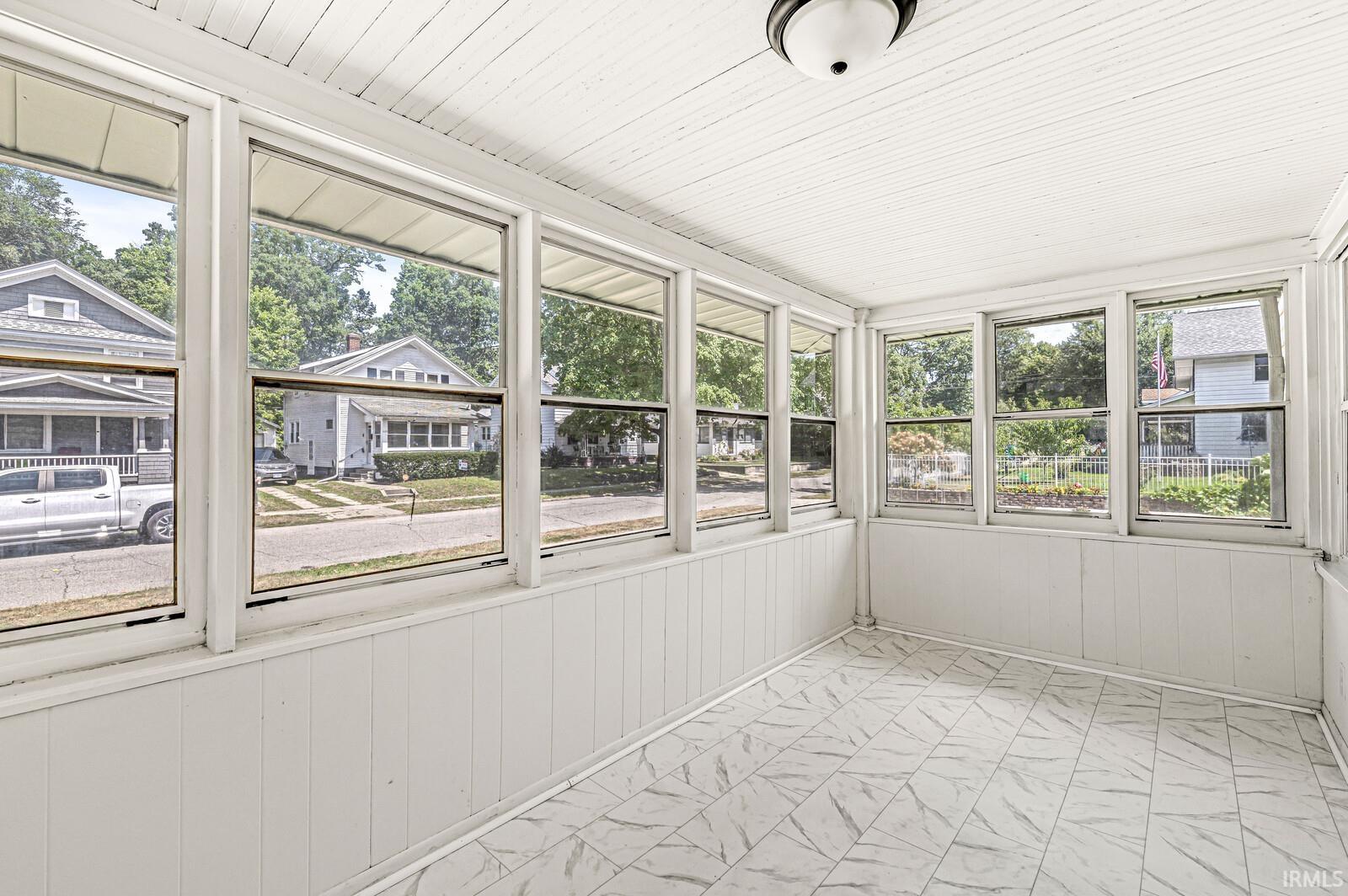 1120 E Dayton Street