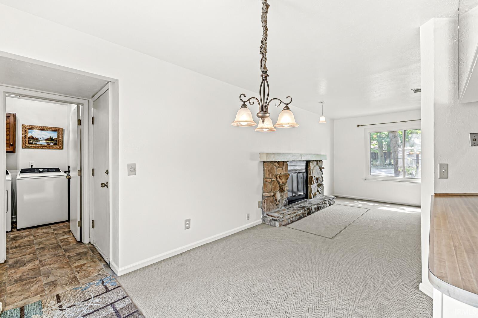 140 W Leyte Avenue