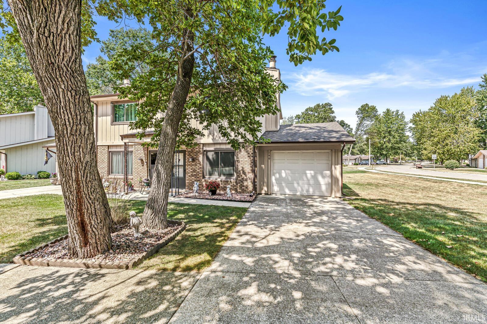 140 W Leyte Avenue