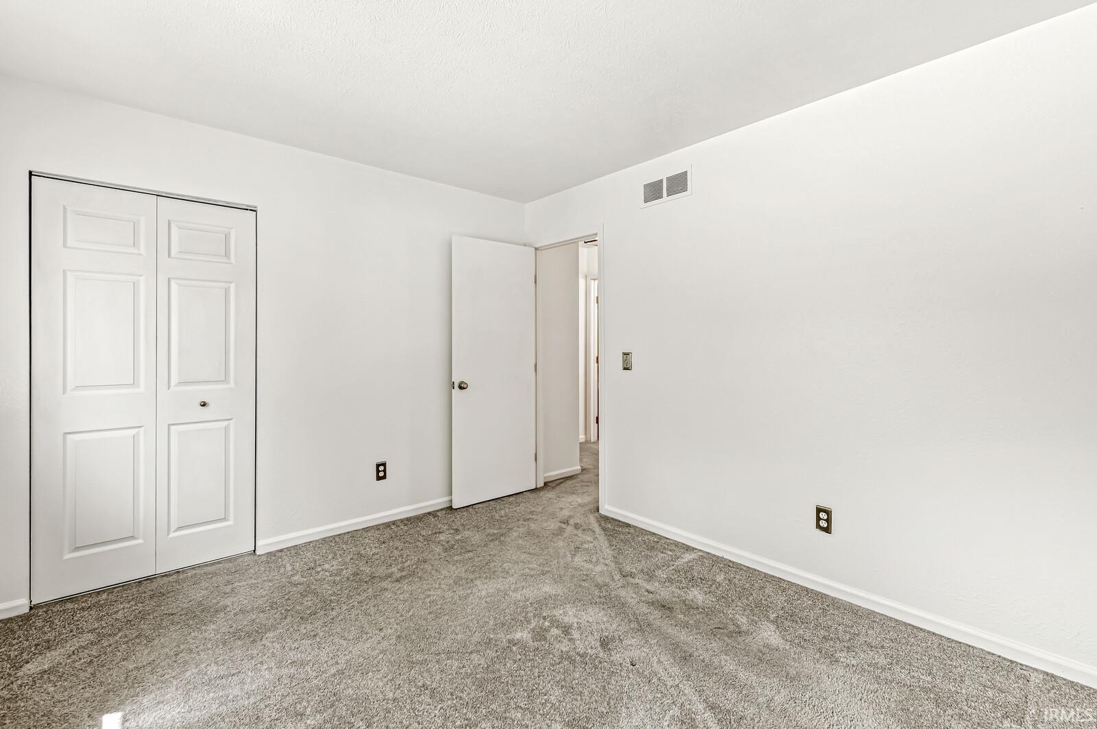 140 W Leyte Avenue