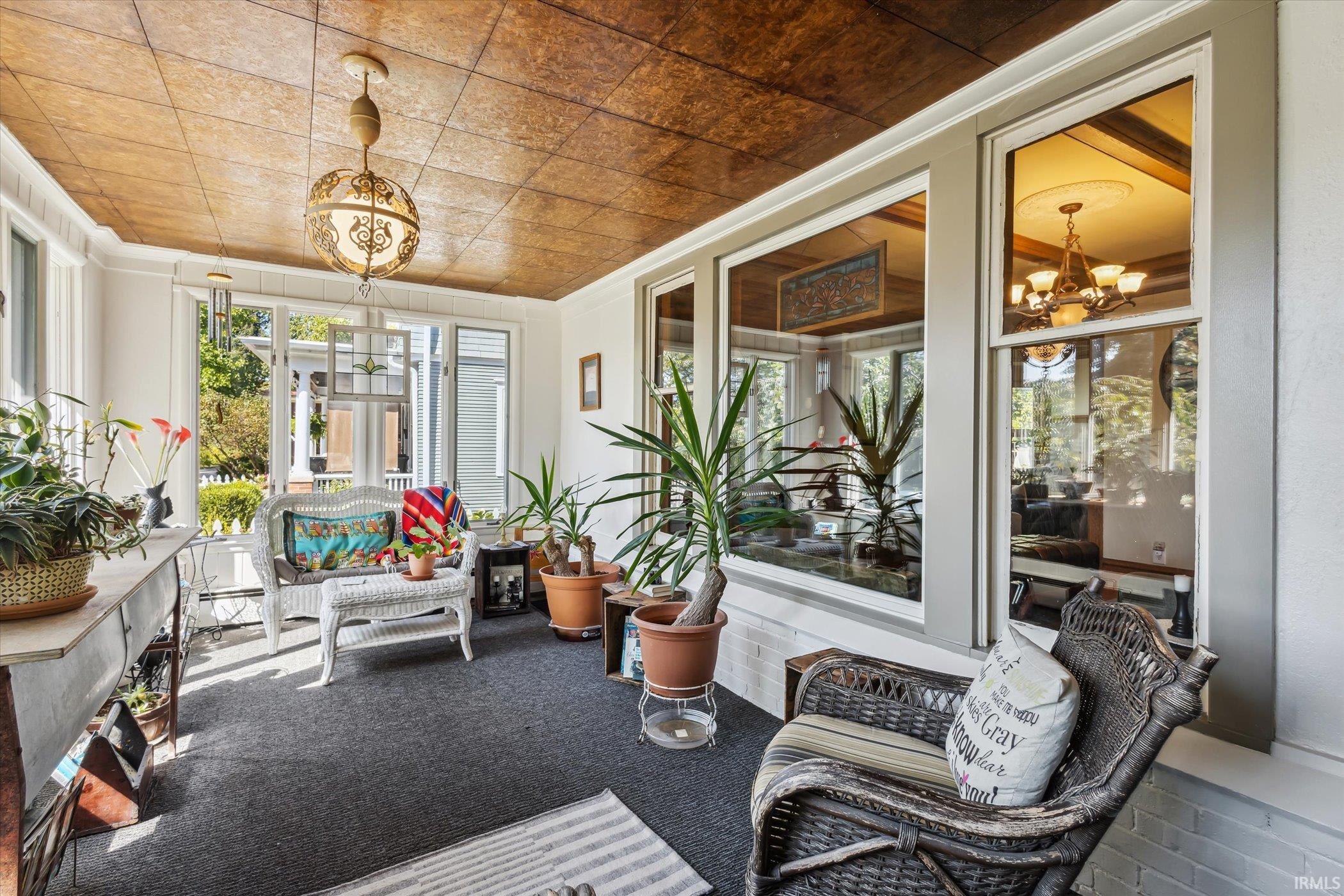 337 Edgewater Drive