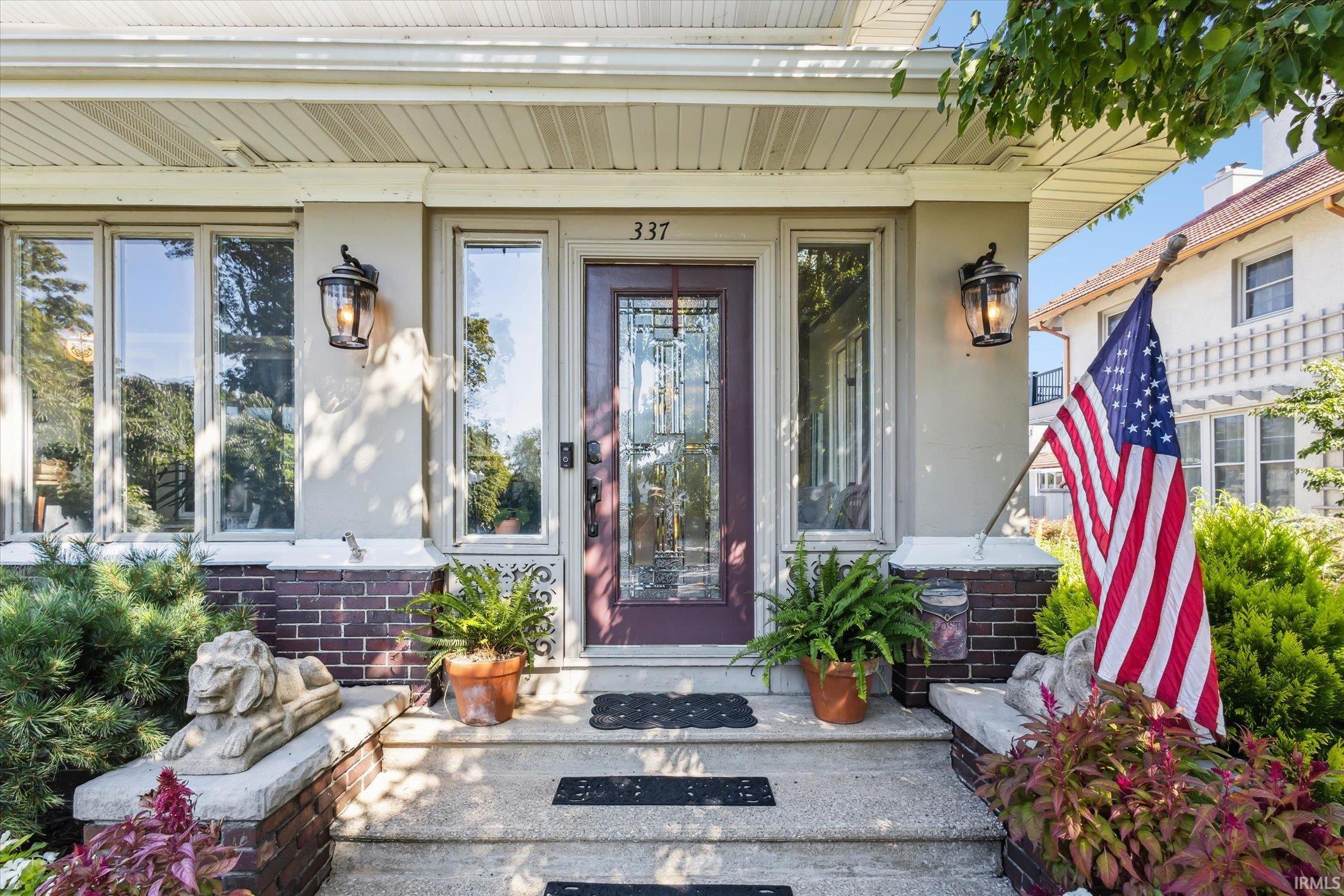 337 Edgewater Drive