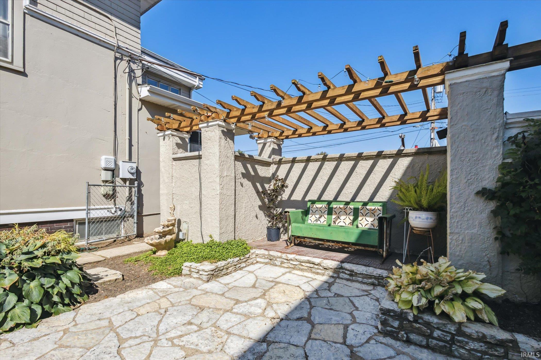 337 Edgewater Drive