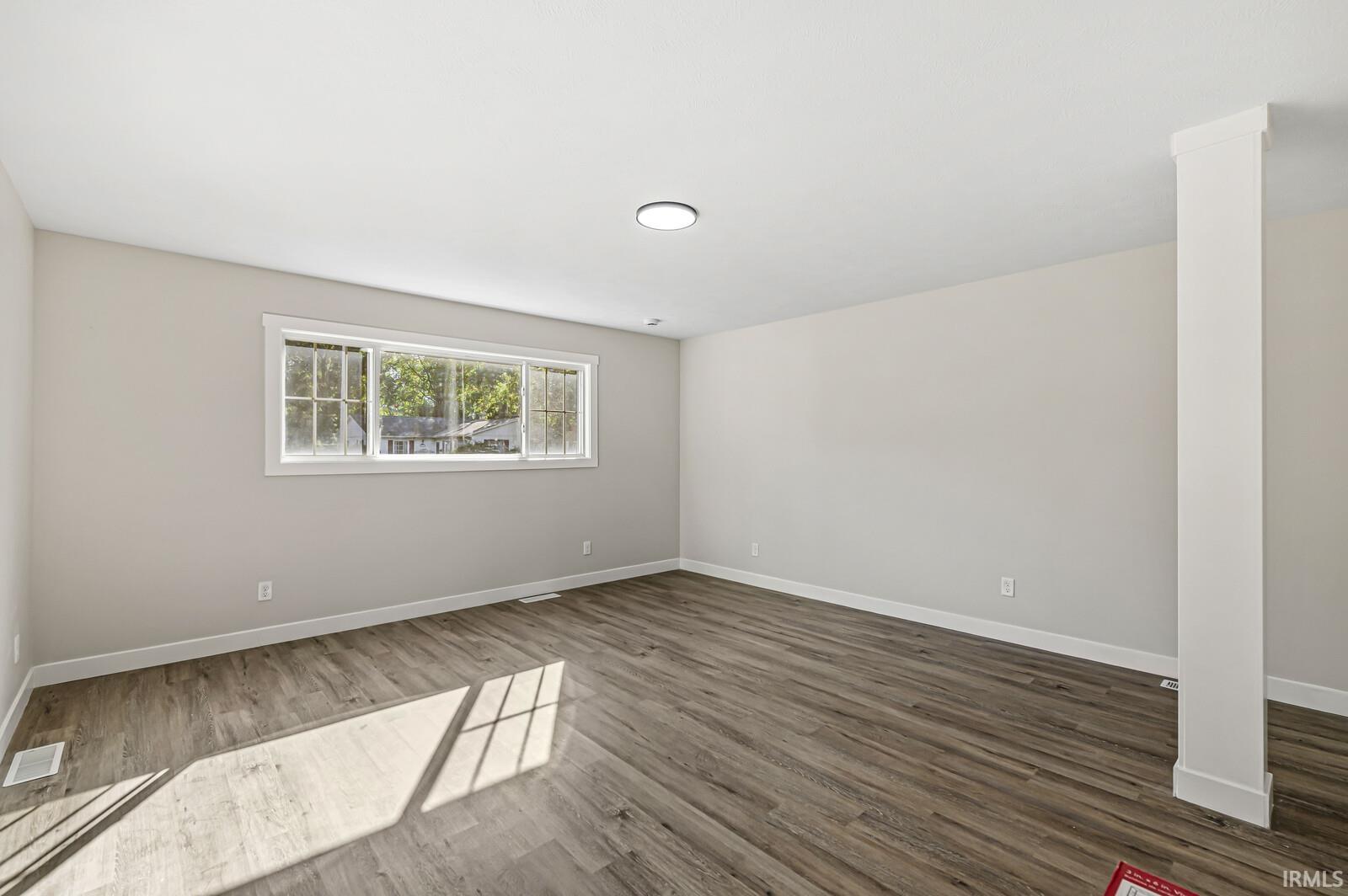 3215 Voll Lane