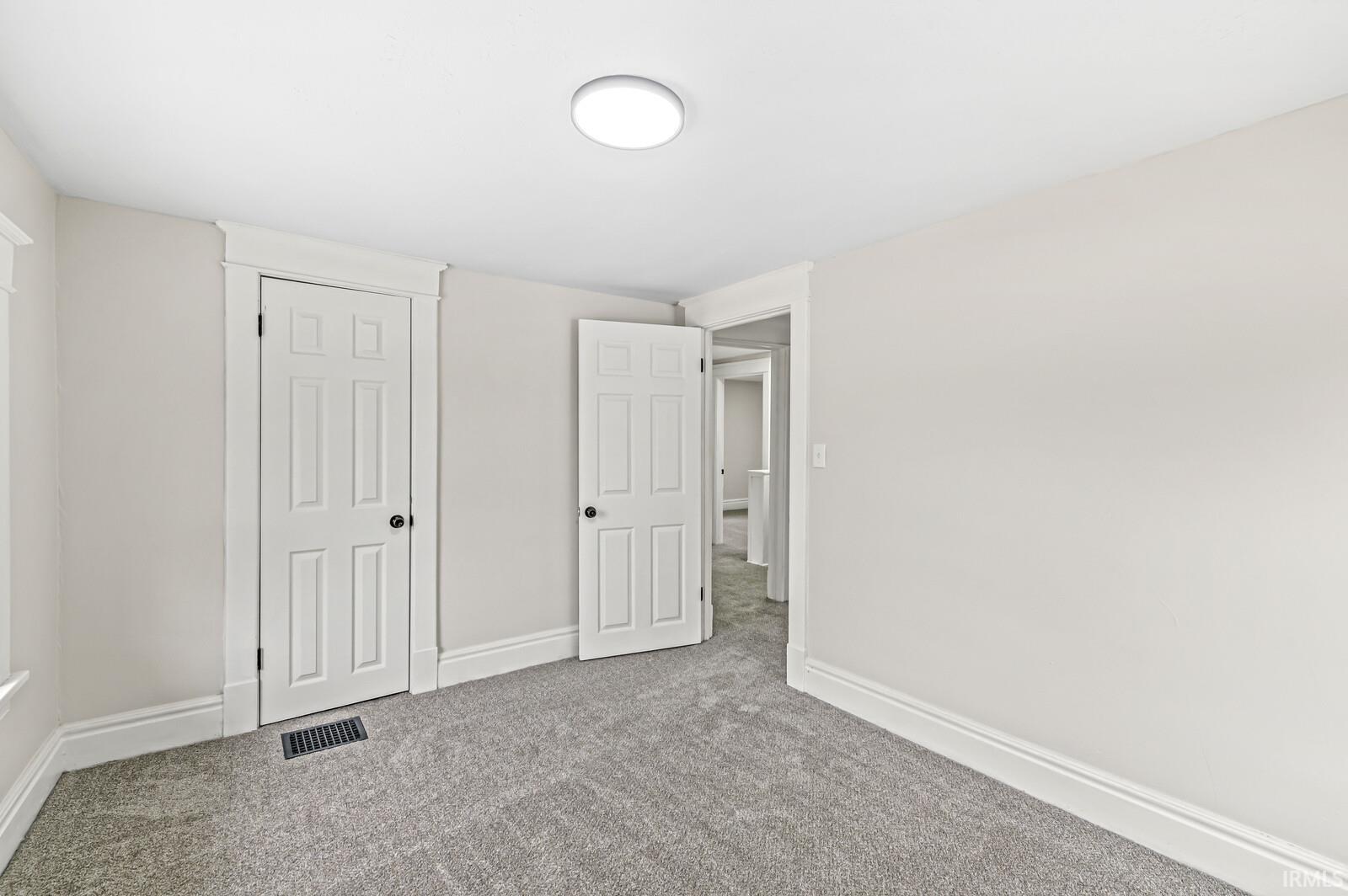 1136 E Madison Street