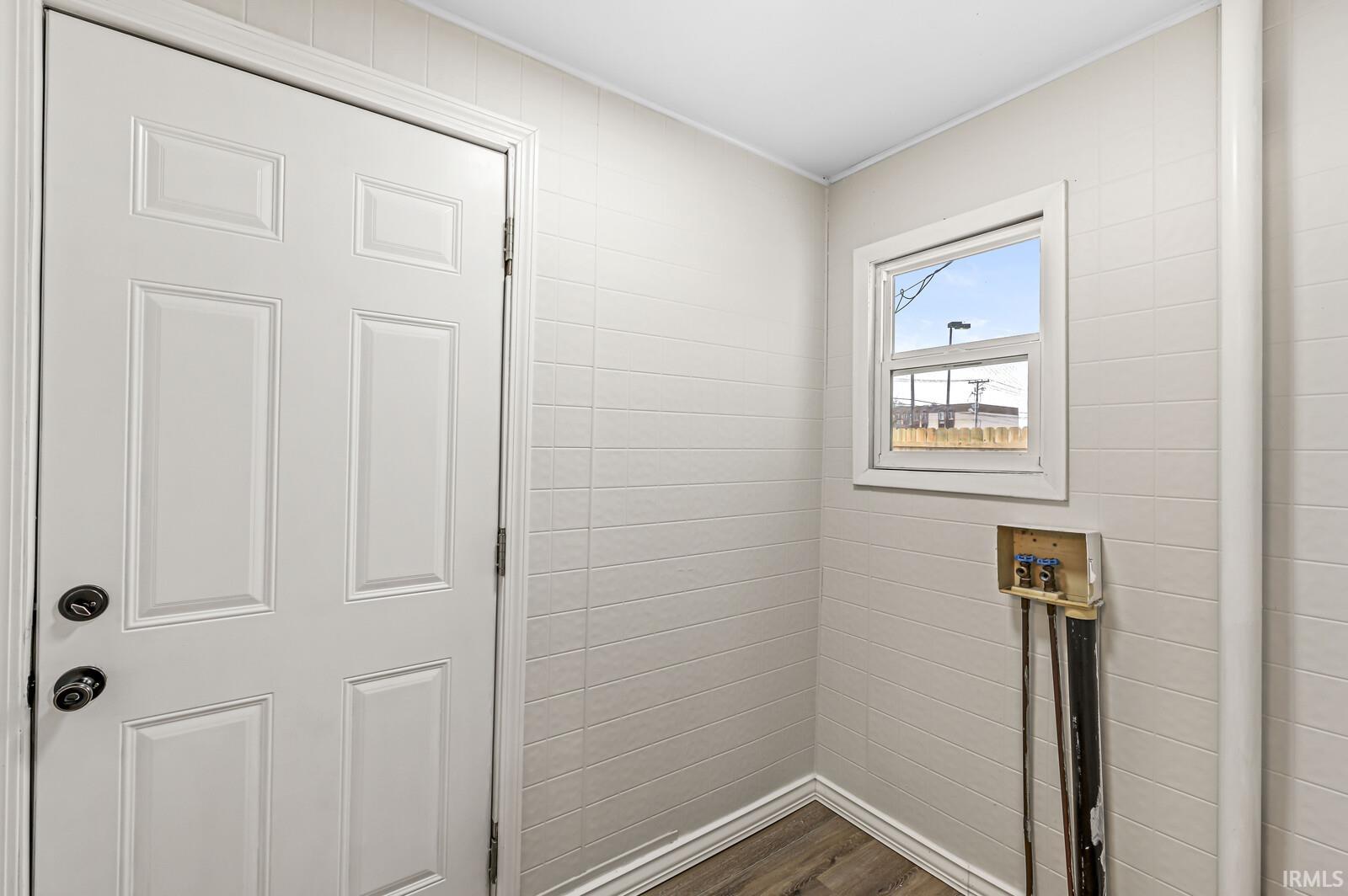 1136 E Madison Street