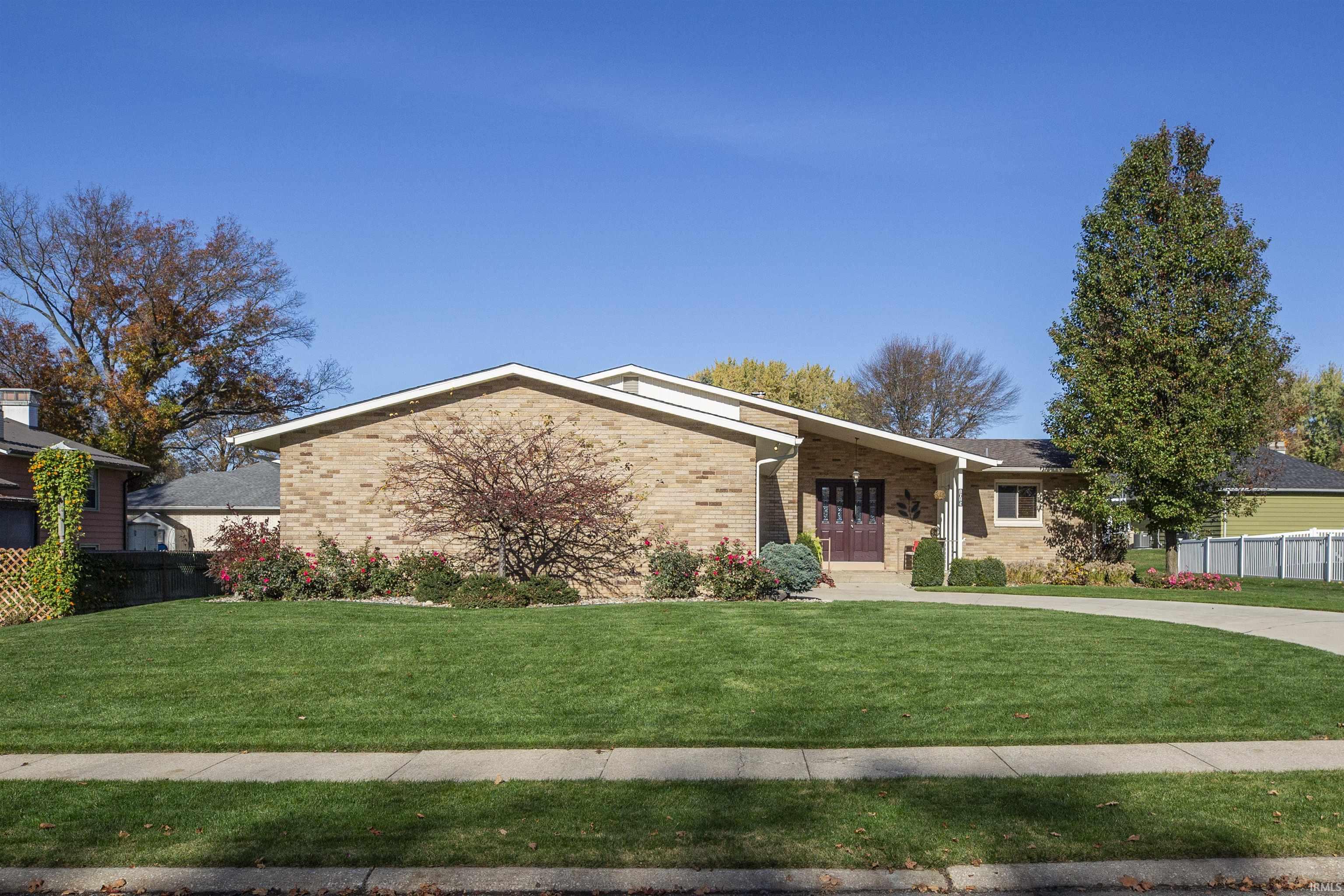1615 Georgian Drive