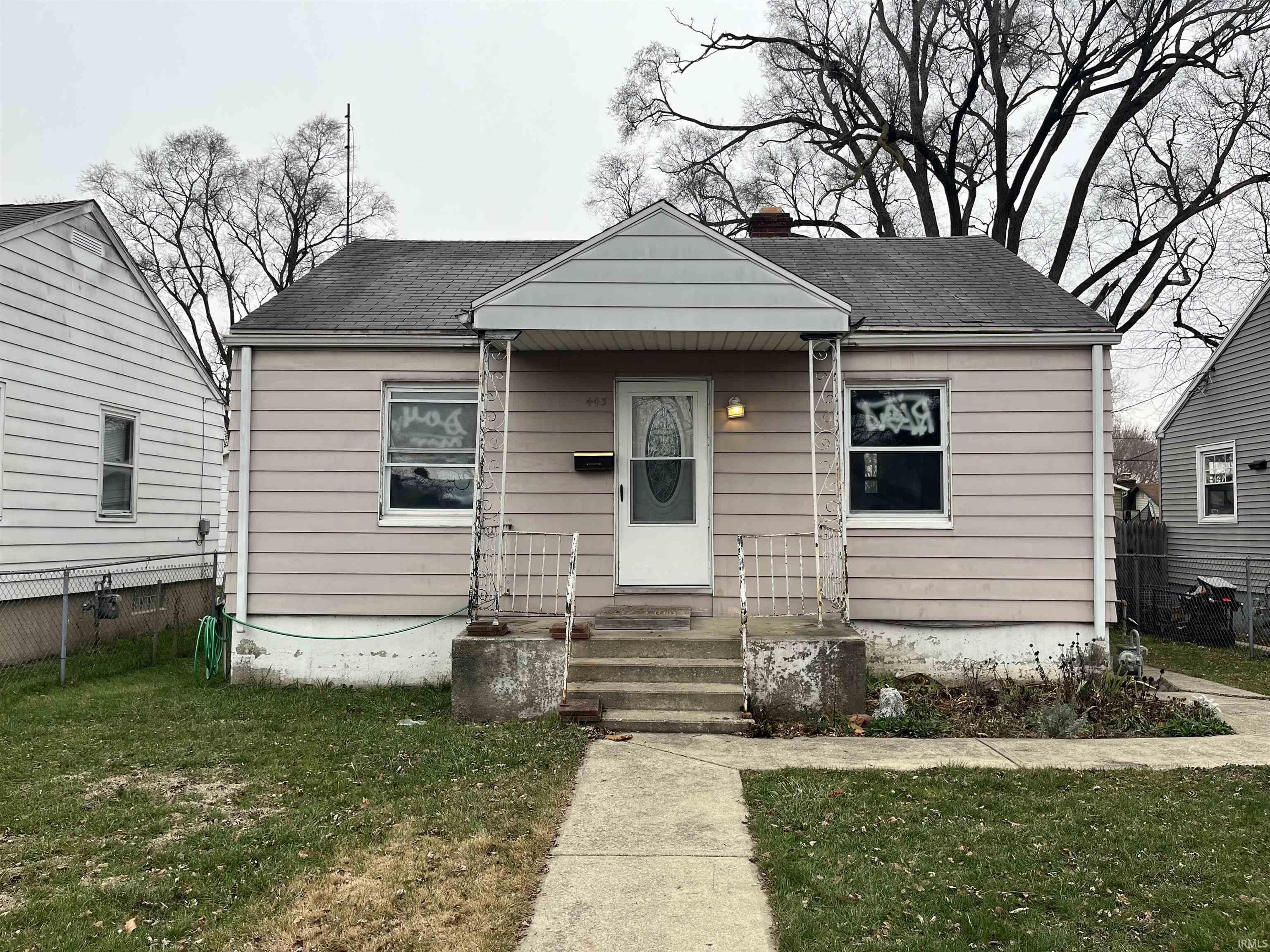 443 S Illinois Street