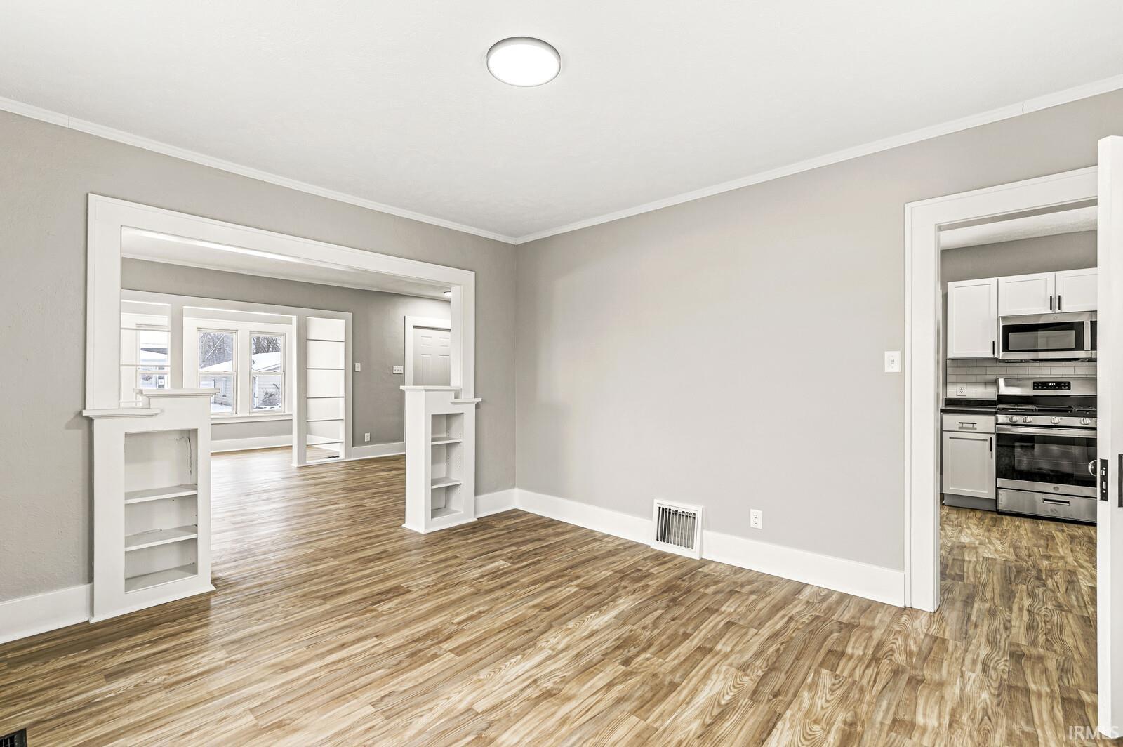 1236 E Madison Street