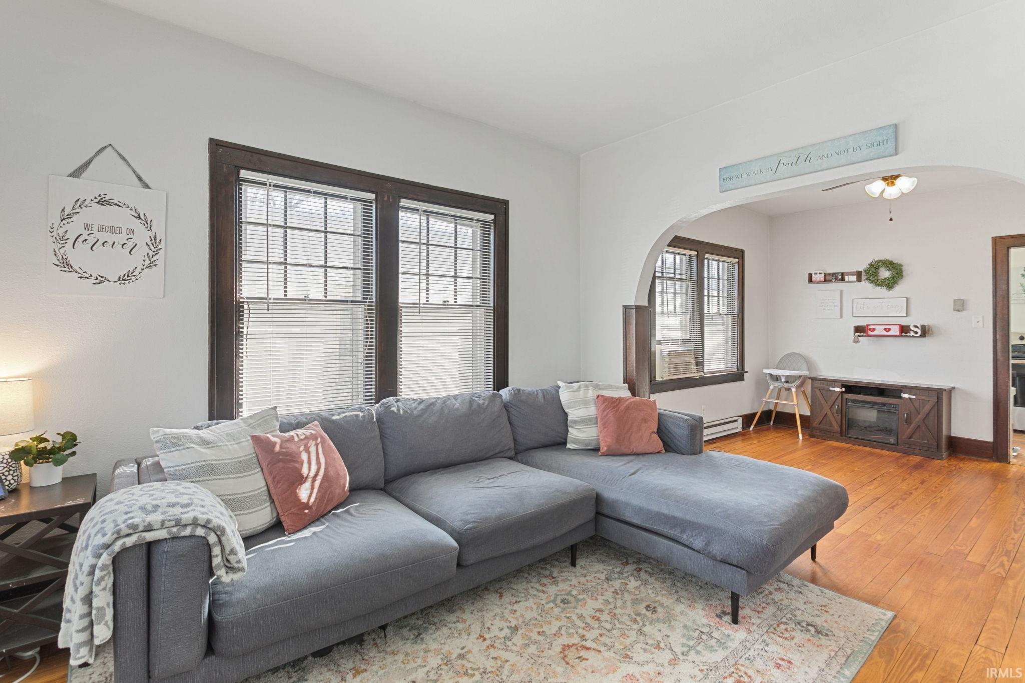 3418 Pleasant Street