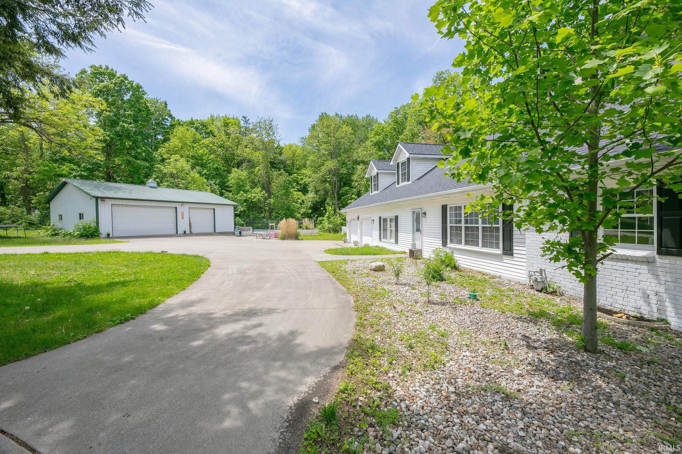 59483 Clover Road