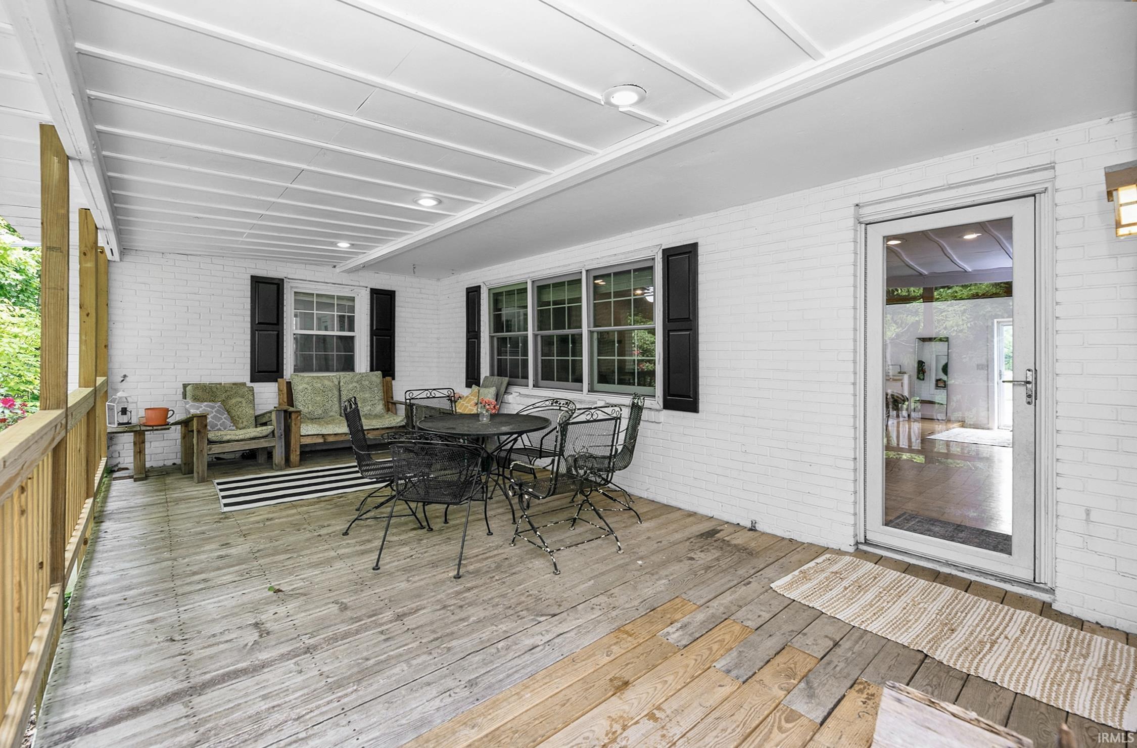 59483 Clover Road
