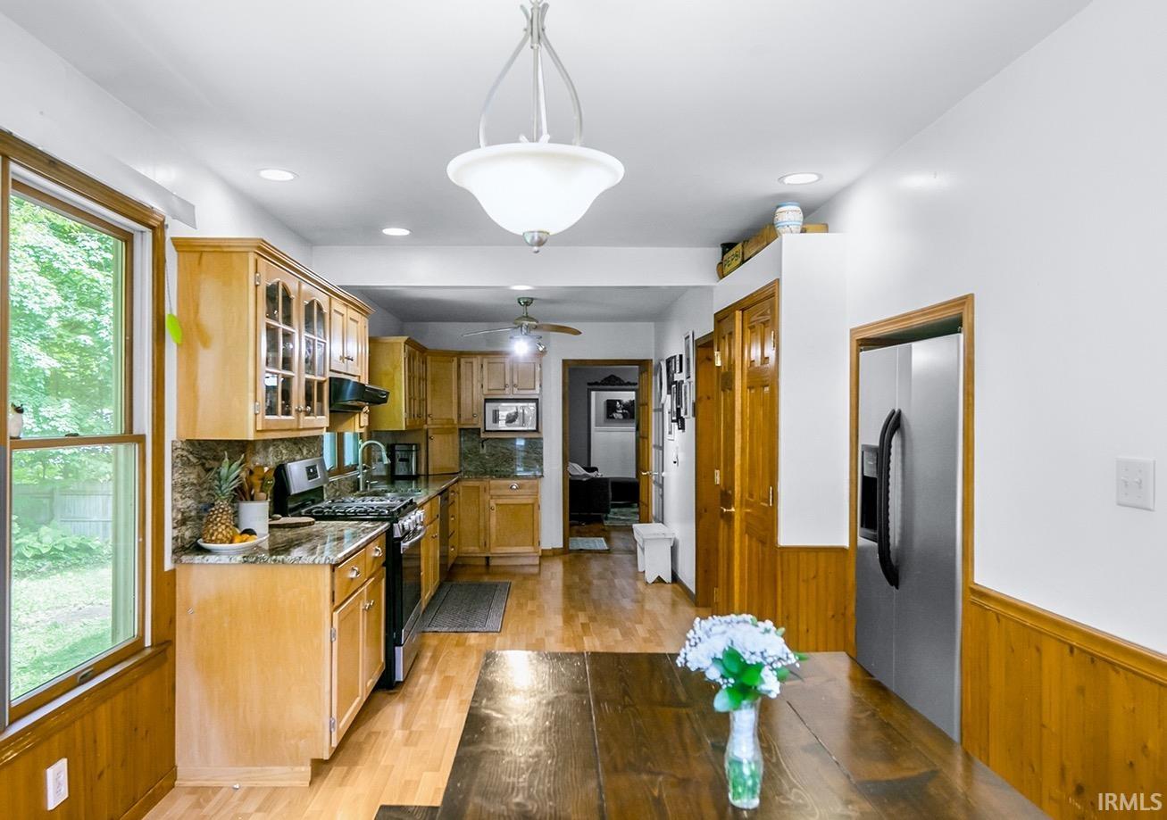 59483 Clover Road