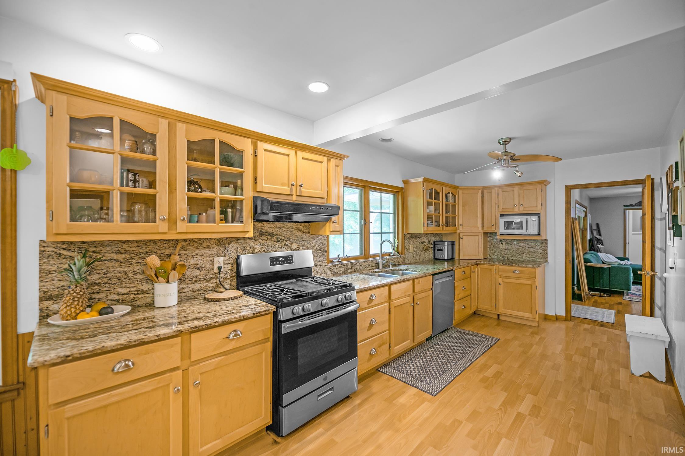 59483 Clover Road