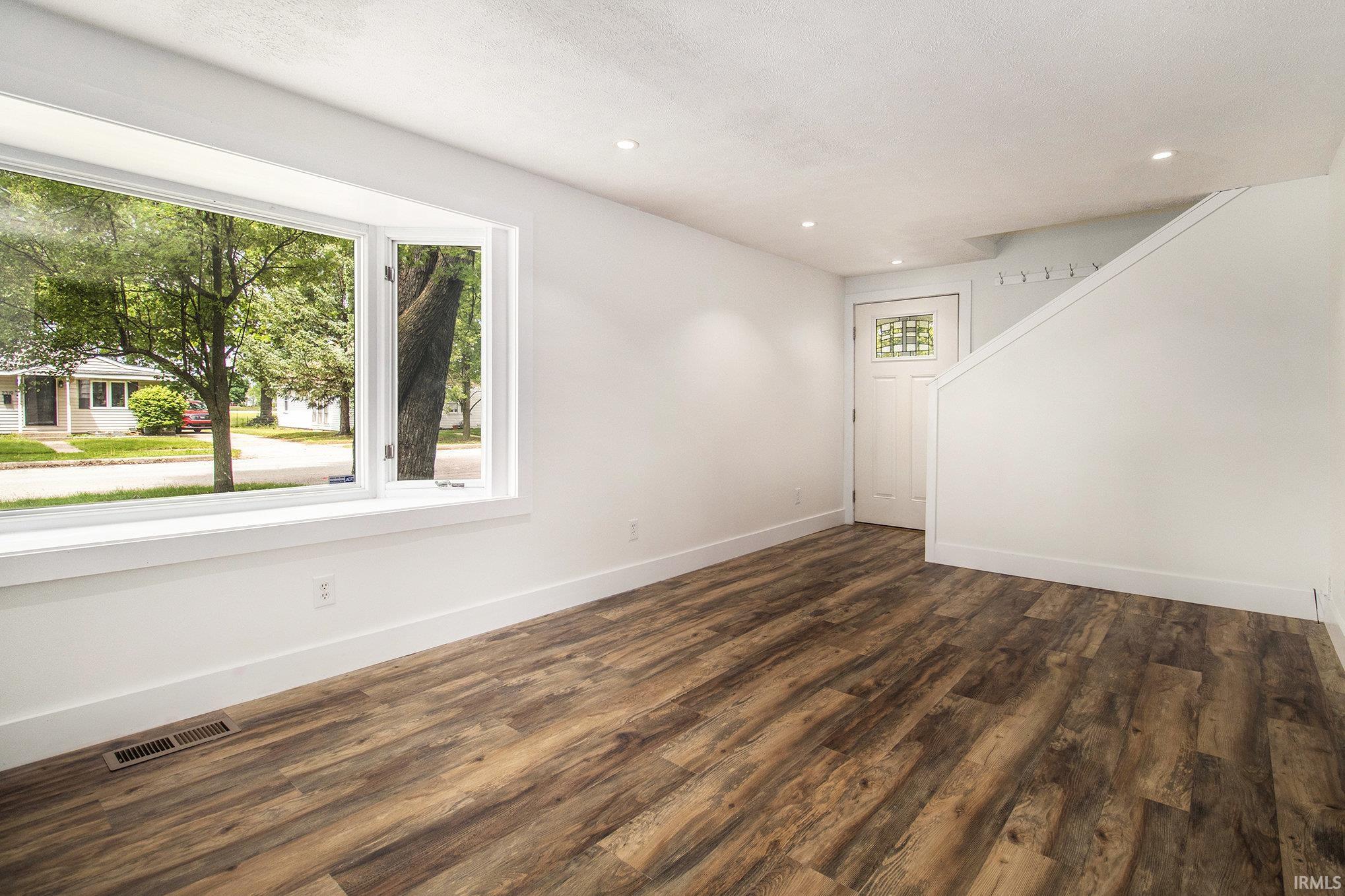 2320 Normandy Drive