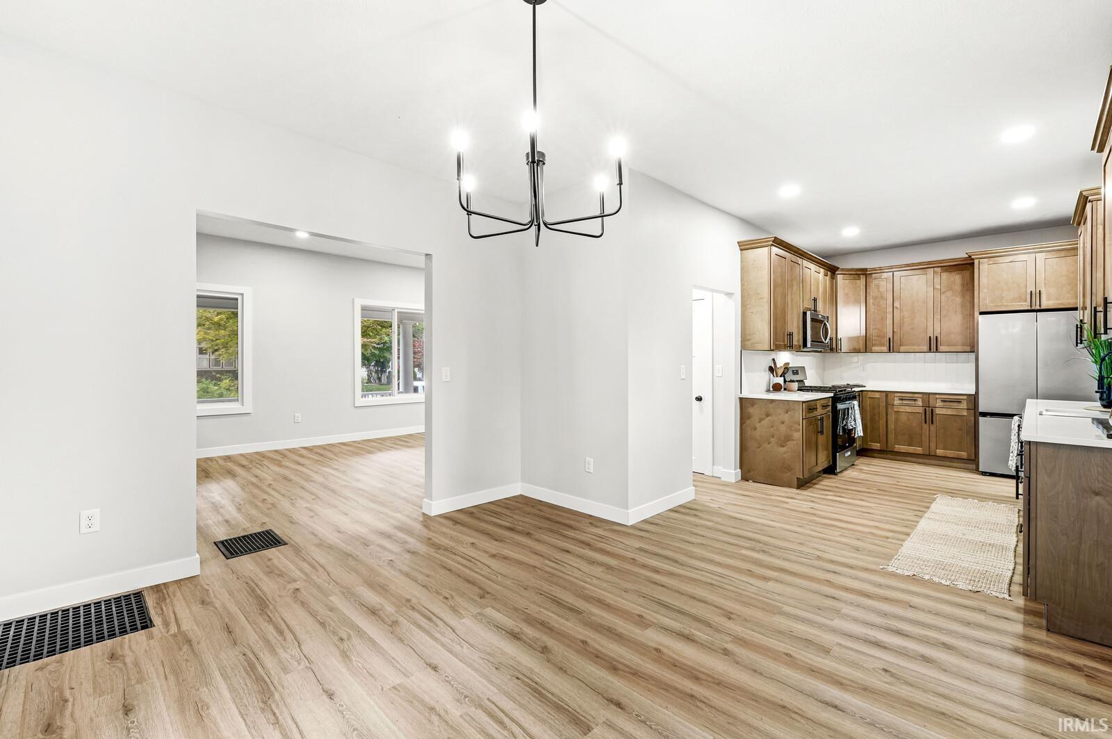 209 Marquette Avenue