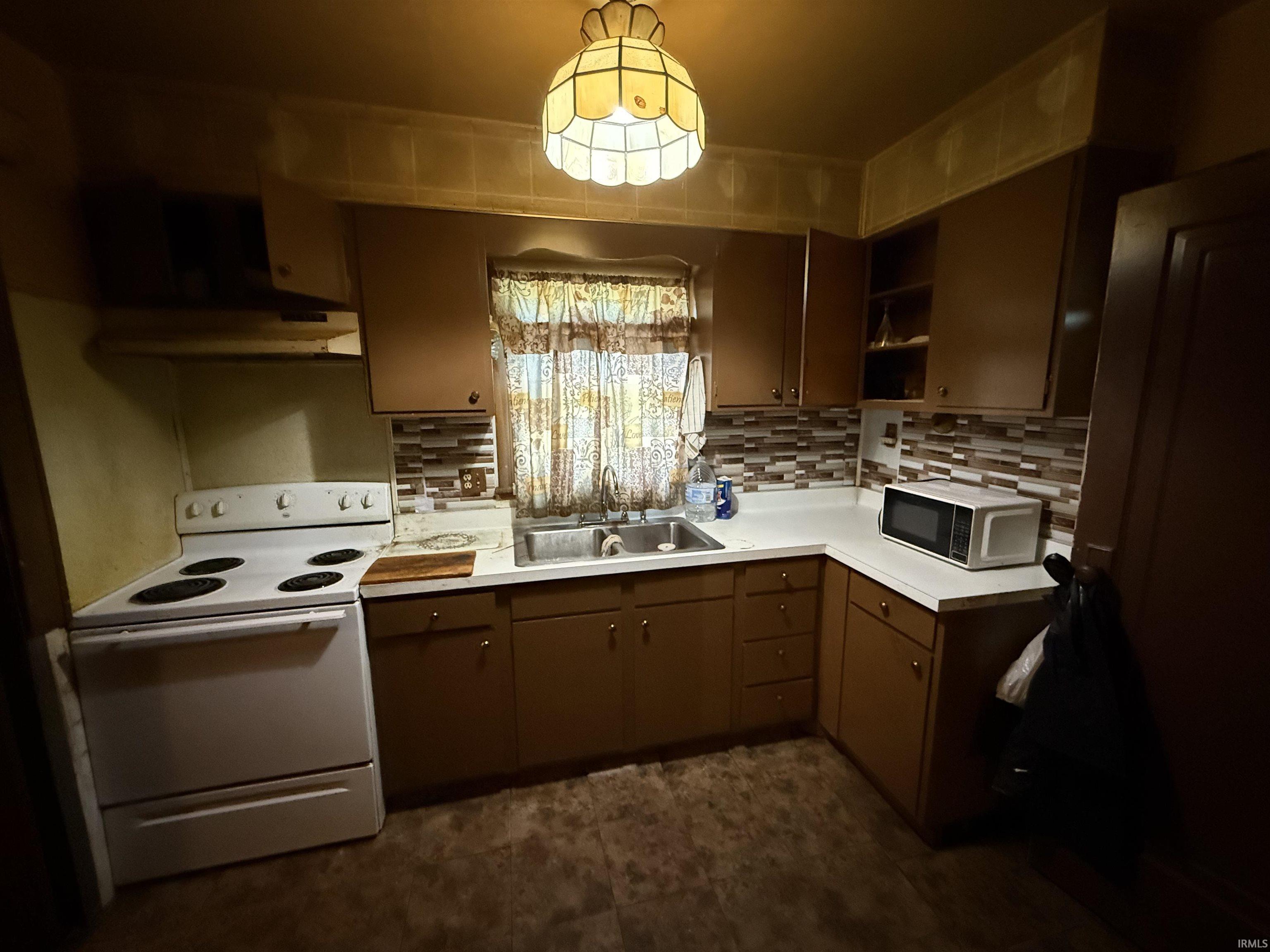 2005 Prairie Avenue