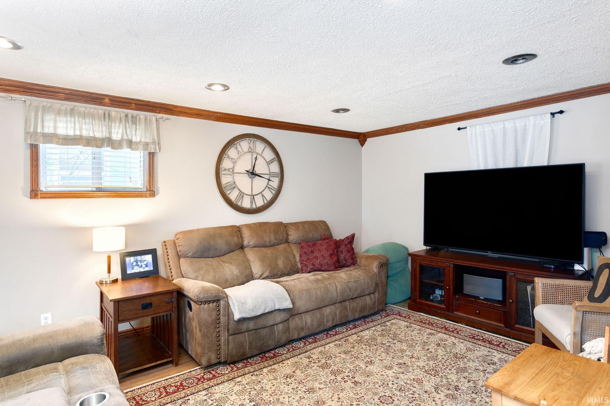 1854 Altgeld Street
