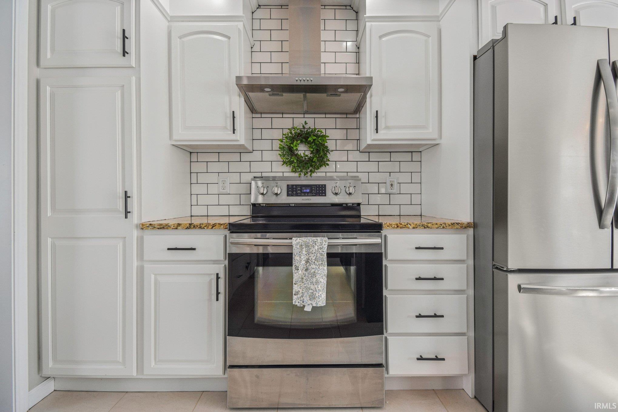 5682 Yellow Wood Drive