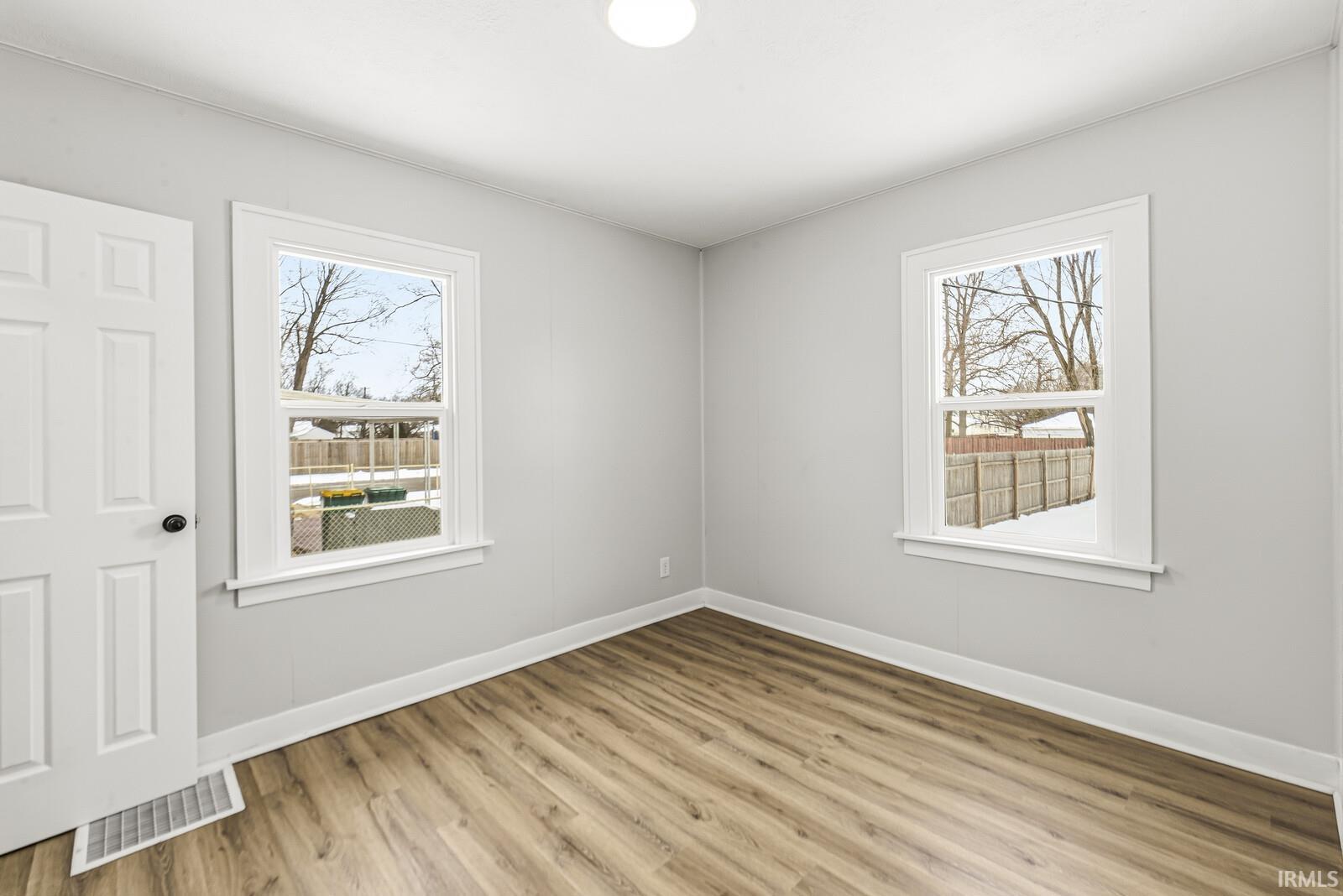 1508 E 4th Street
