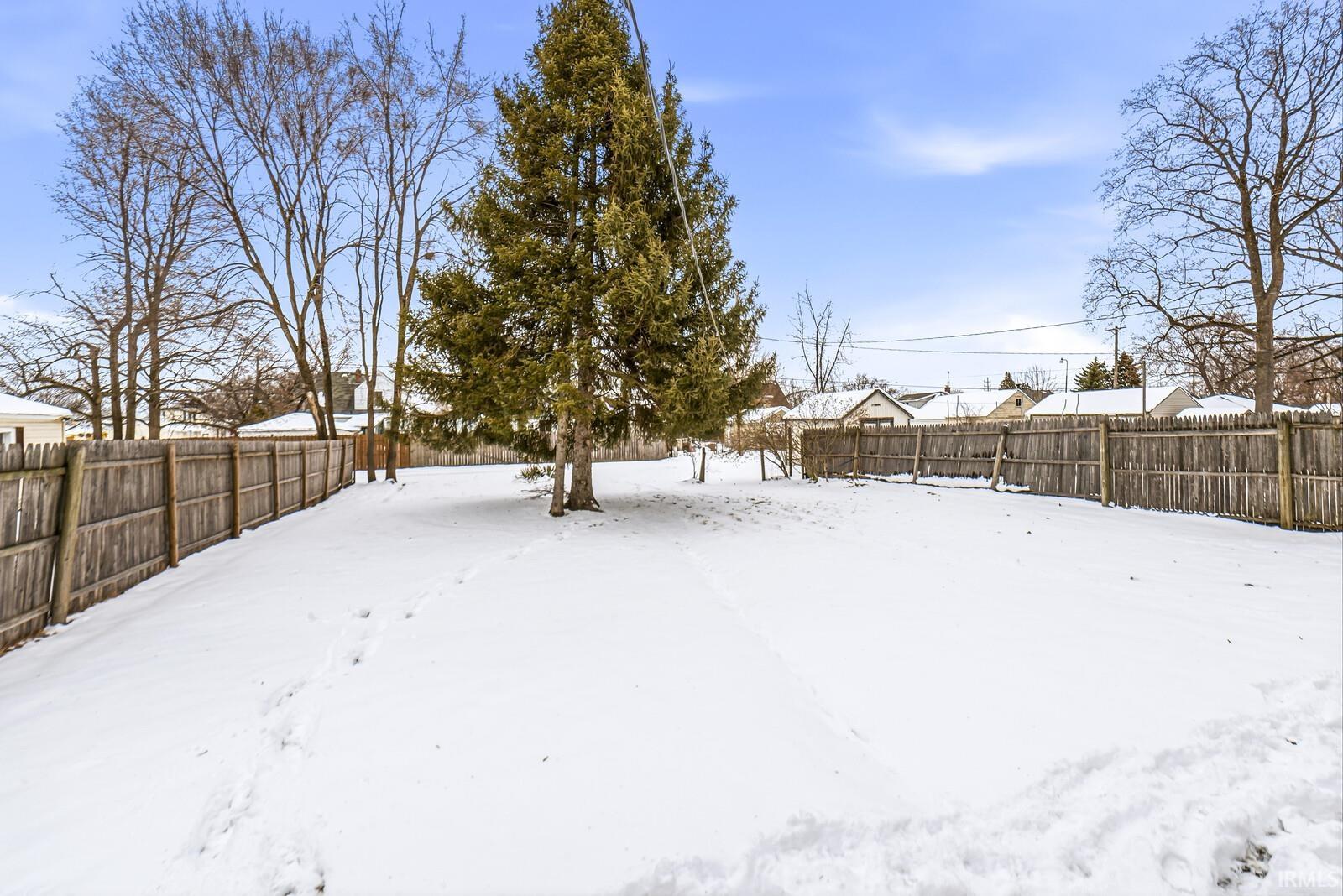 1508 E 4th Street