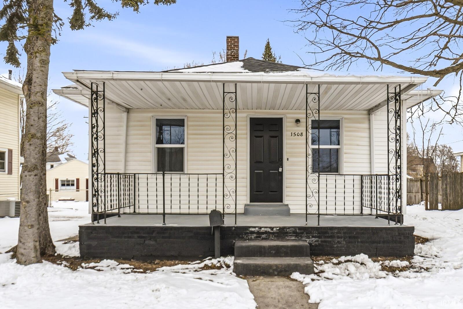 1508 E 4th Street