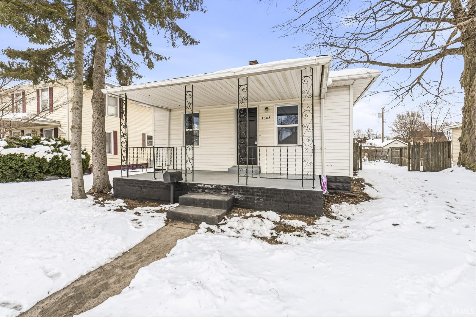1508 E 4th Street