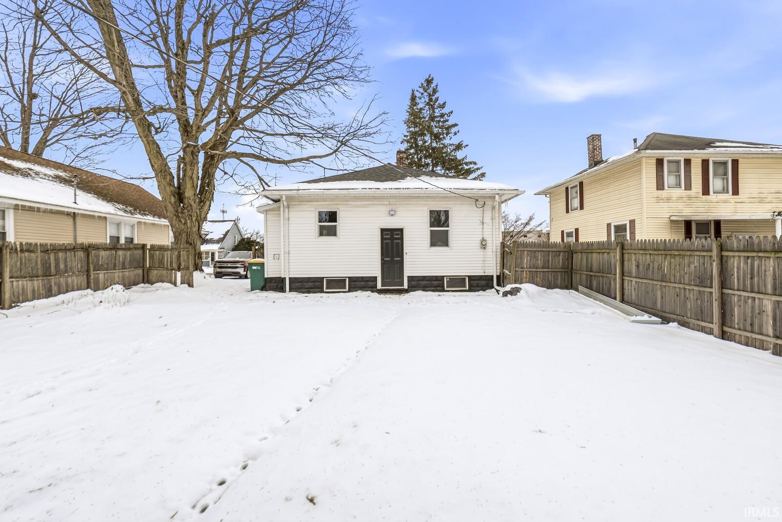 1508 E 4th Street