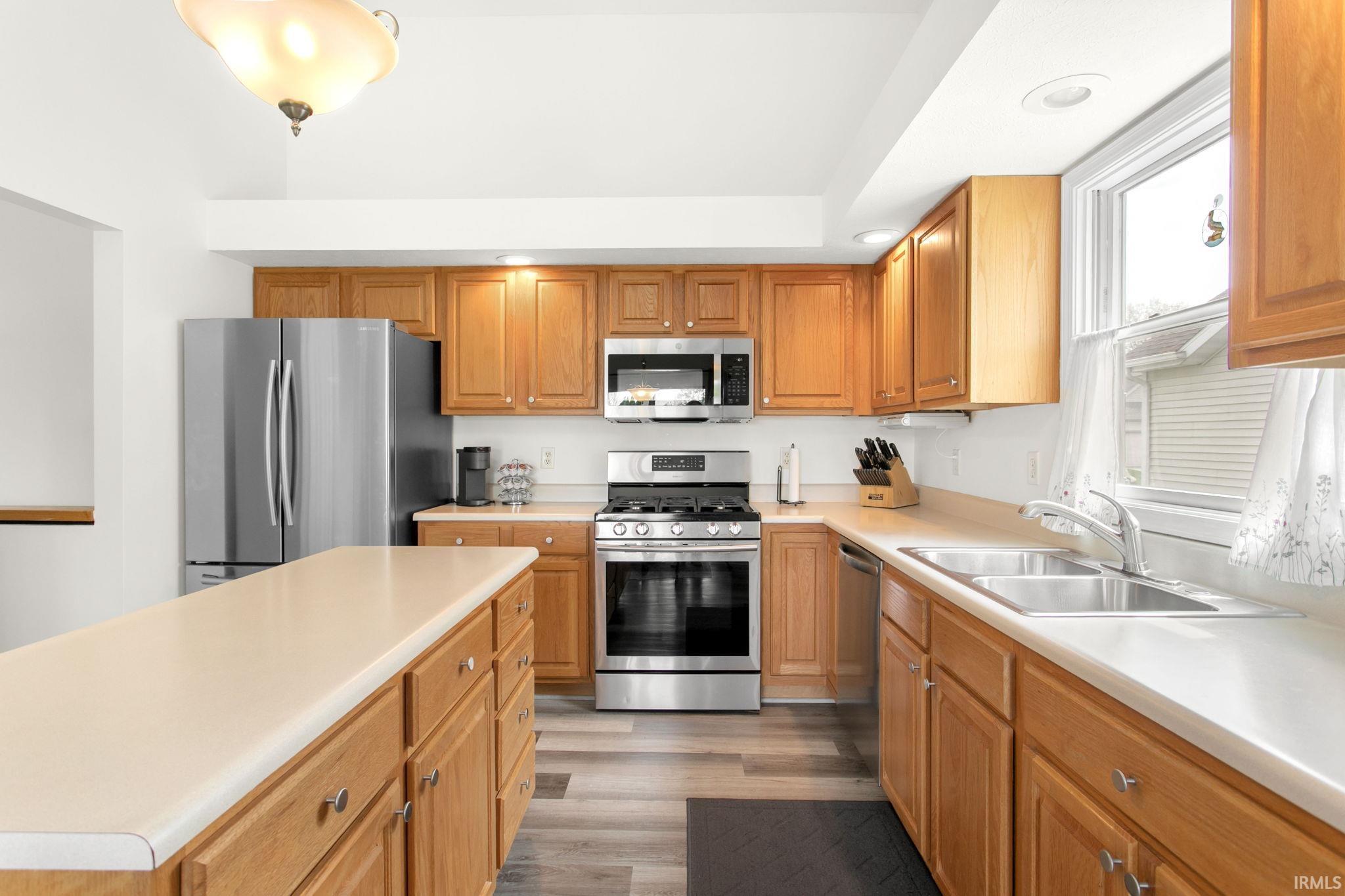 5570 Garden Terrace