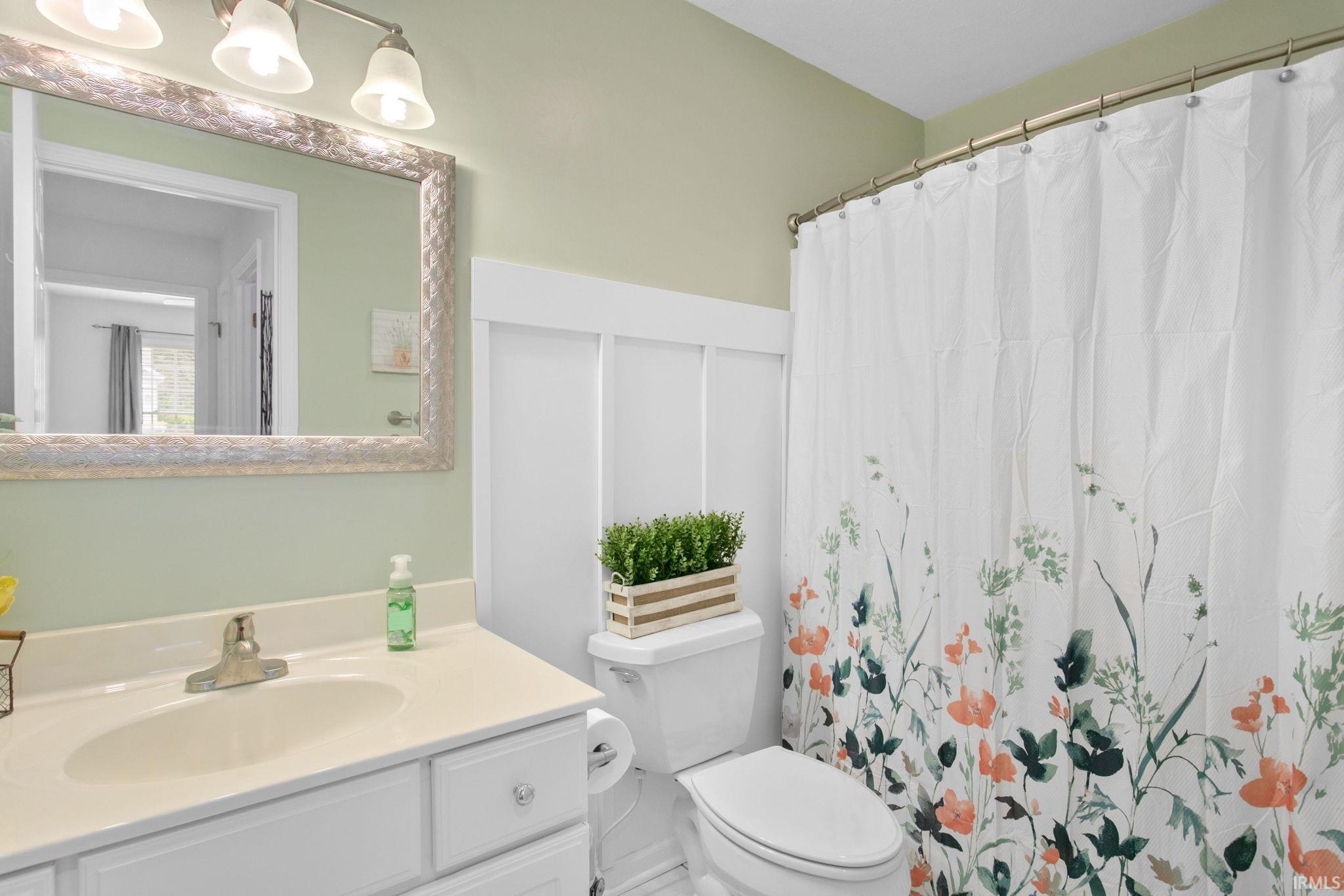 5570 Garden Terrace