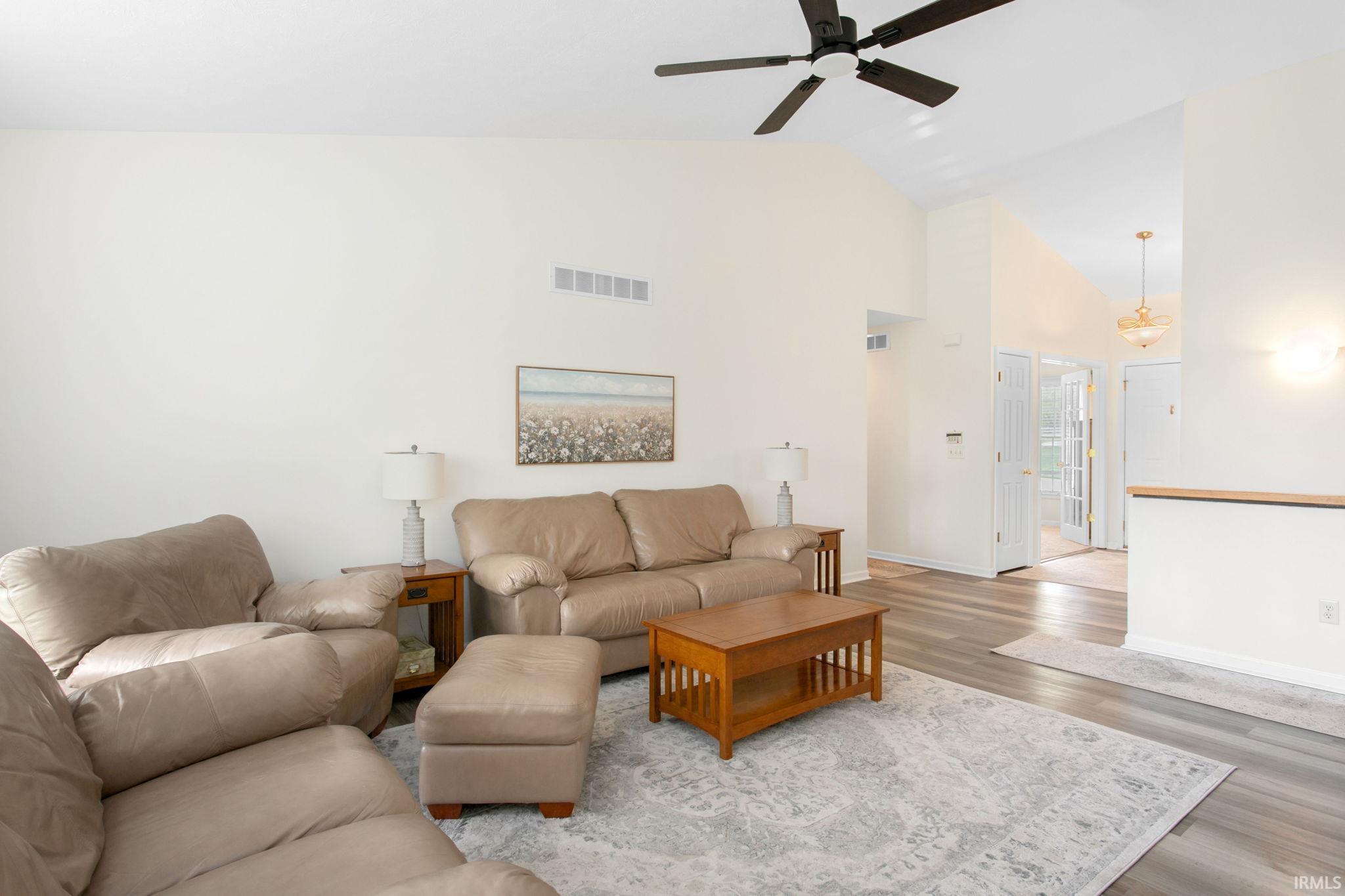 5570 Garden Terrace