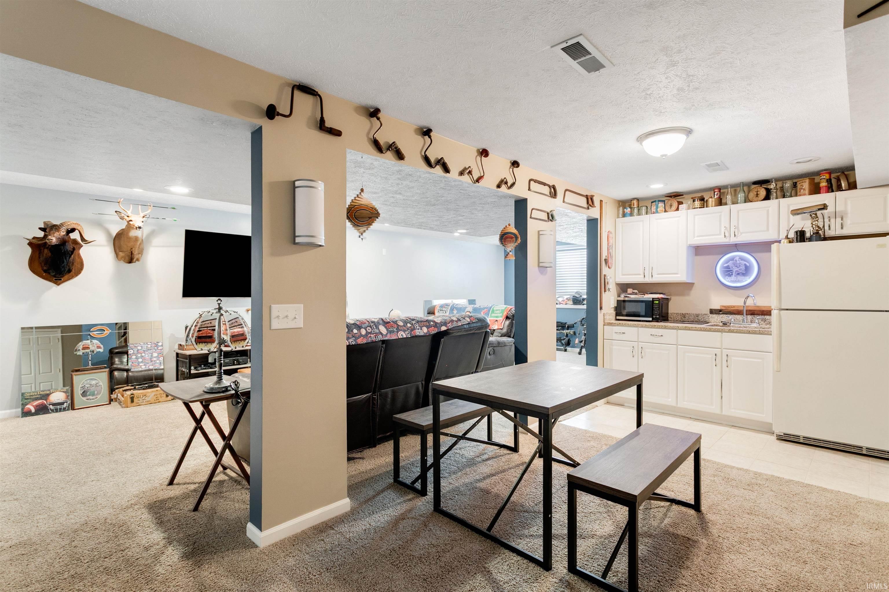 1507 Kingsman Way