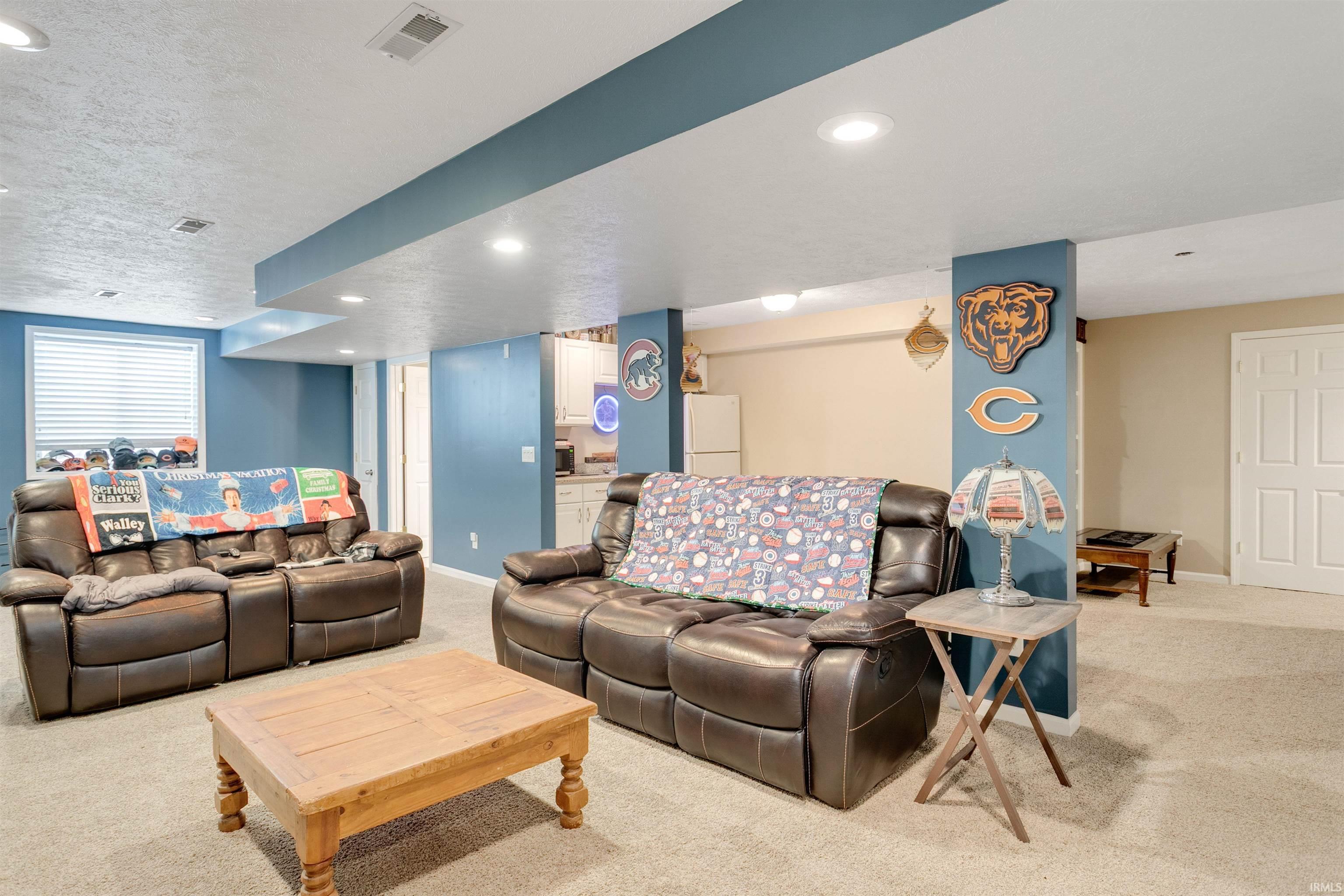 1507 Kingsman Way