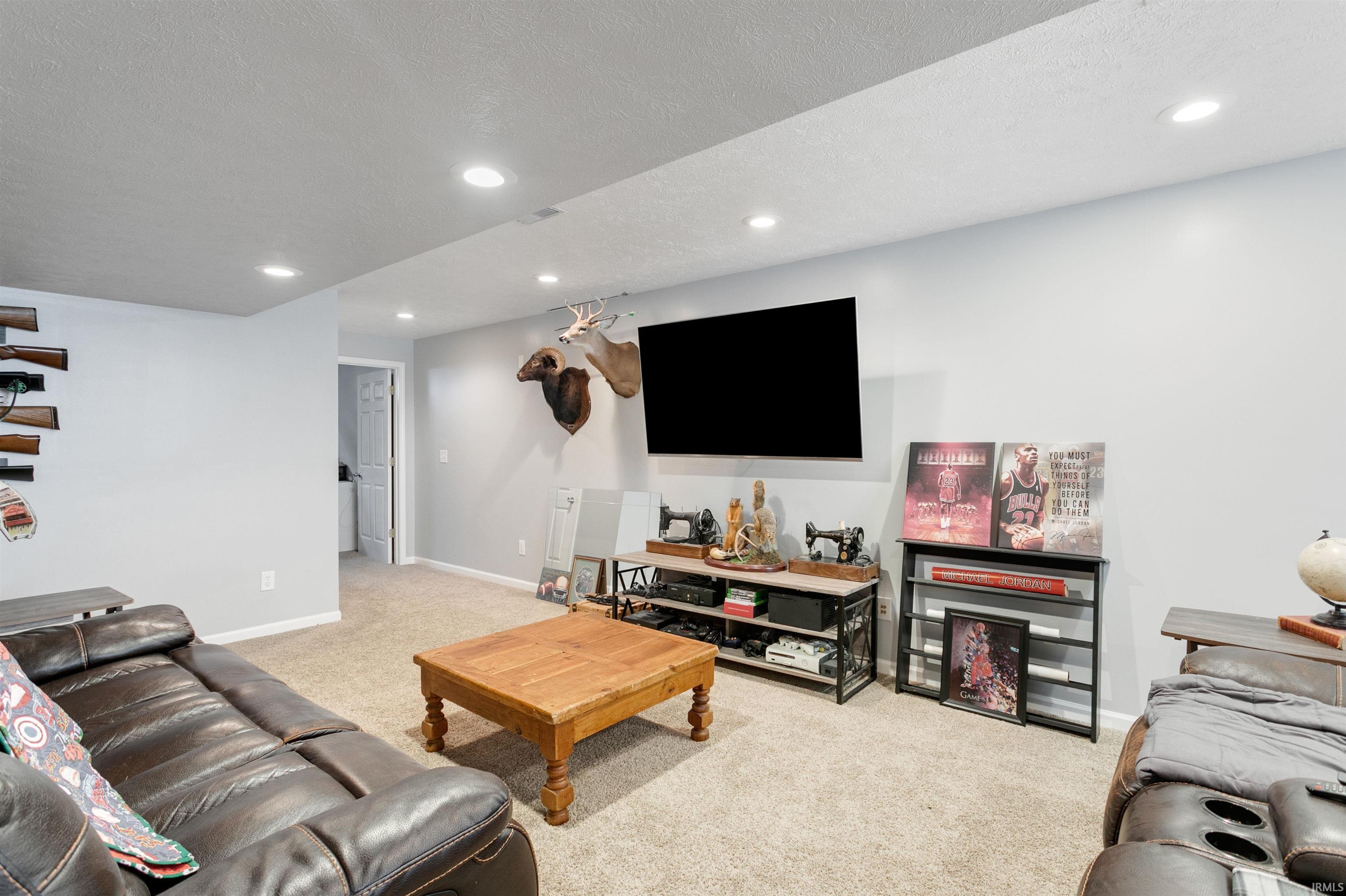 1507 Kingsman Way