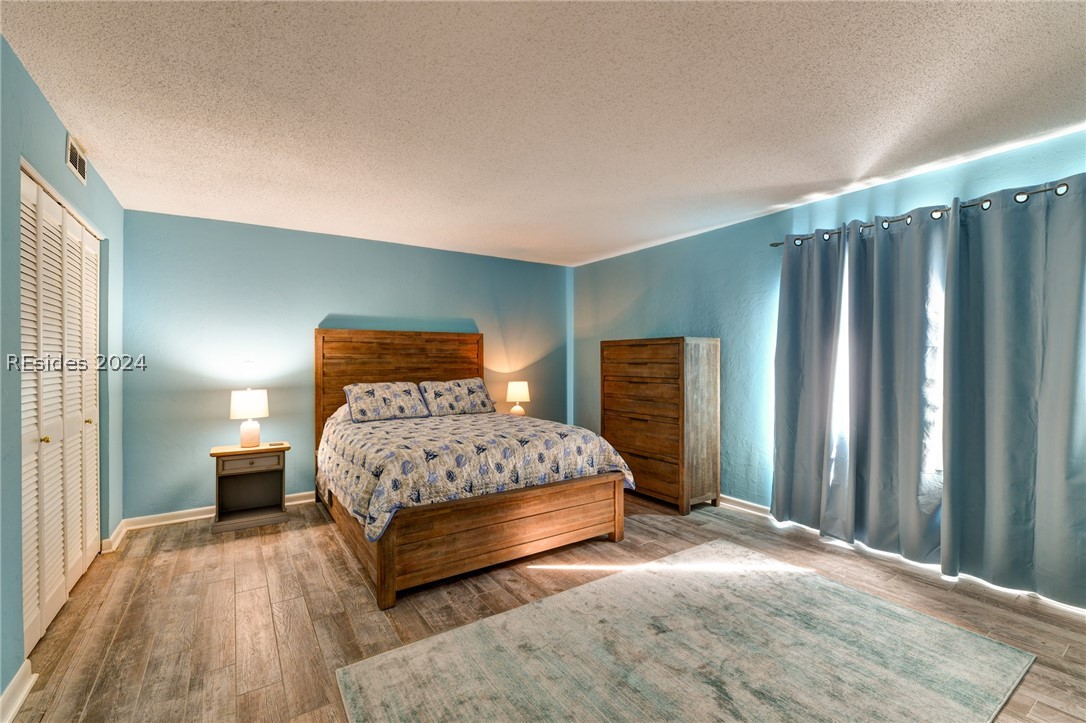 45 Queens Folly Road Unit: 751