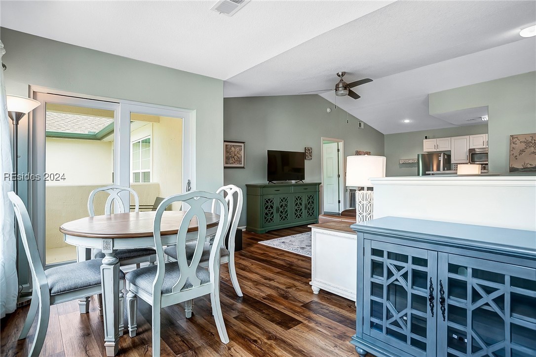 897 Fording Island Road Unit: 907