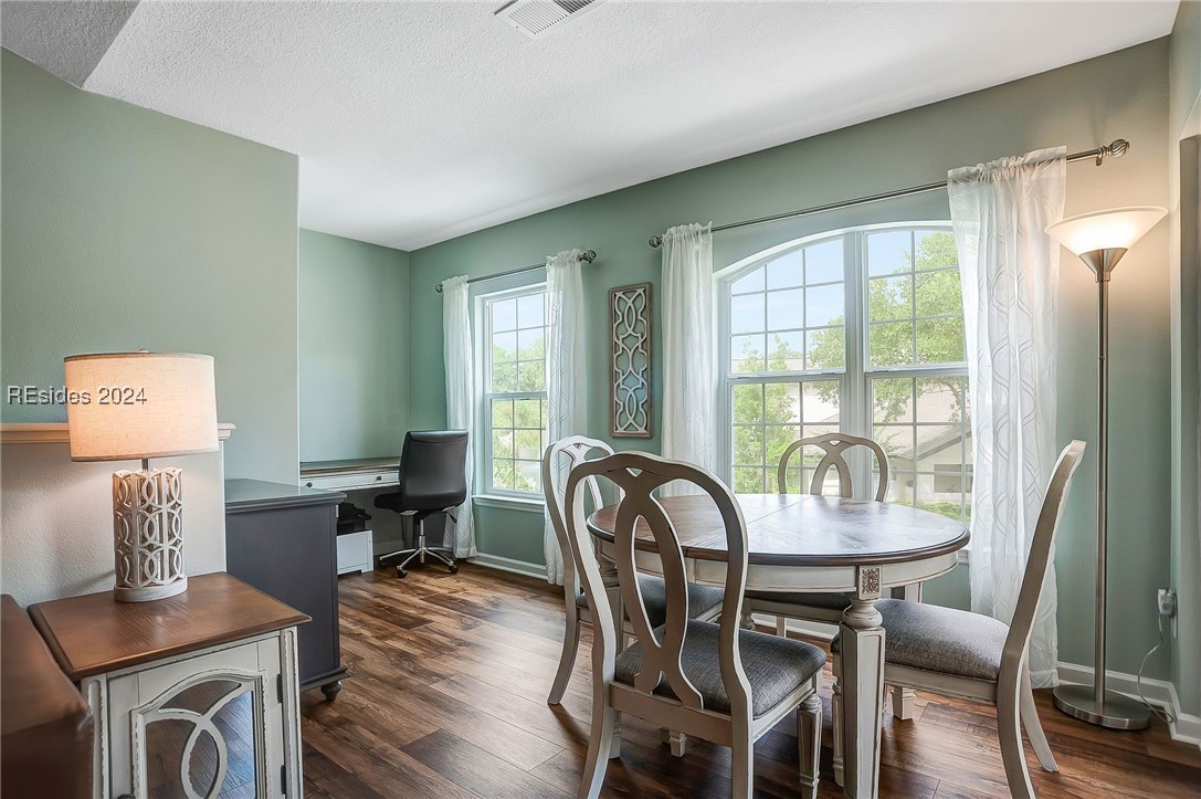 897 Fording Island Road Unit: 907