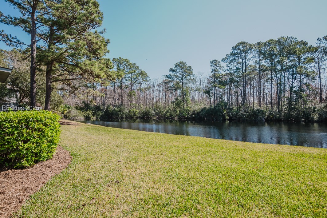 3 Lake Forest Drive Unit: 3373
