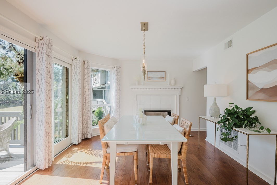 3 Lake Forest Drive Unit: 3373