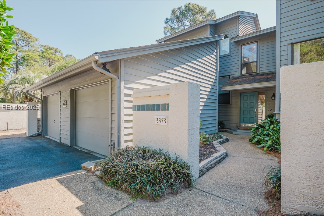 3 Lake Forest Drive Unit: 3373
