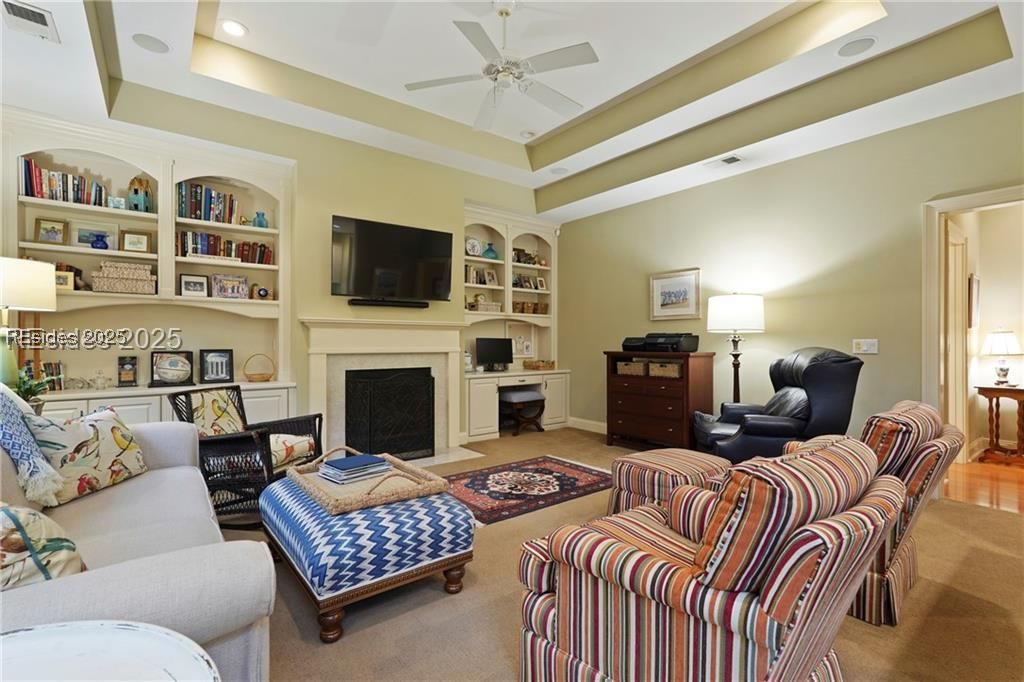 18 Palm View Drive