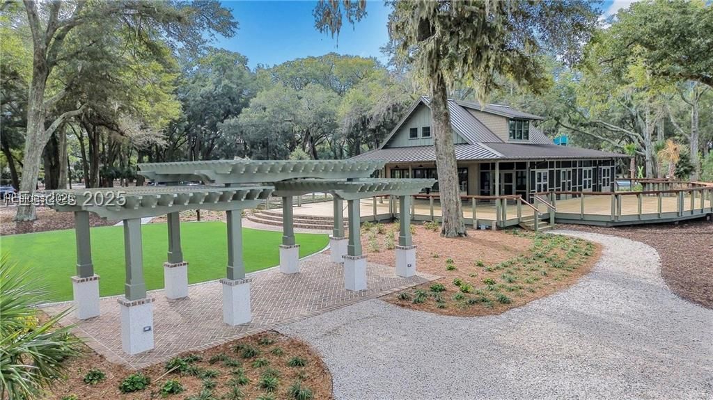 18 Palm View Drive