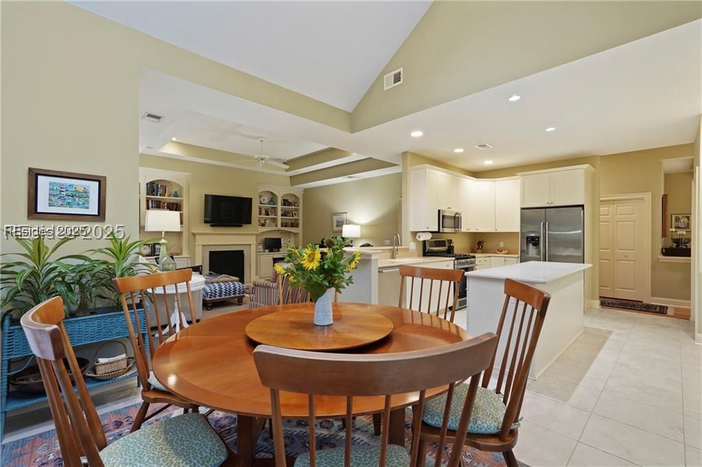 18 Palm View Drive