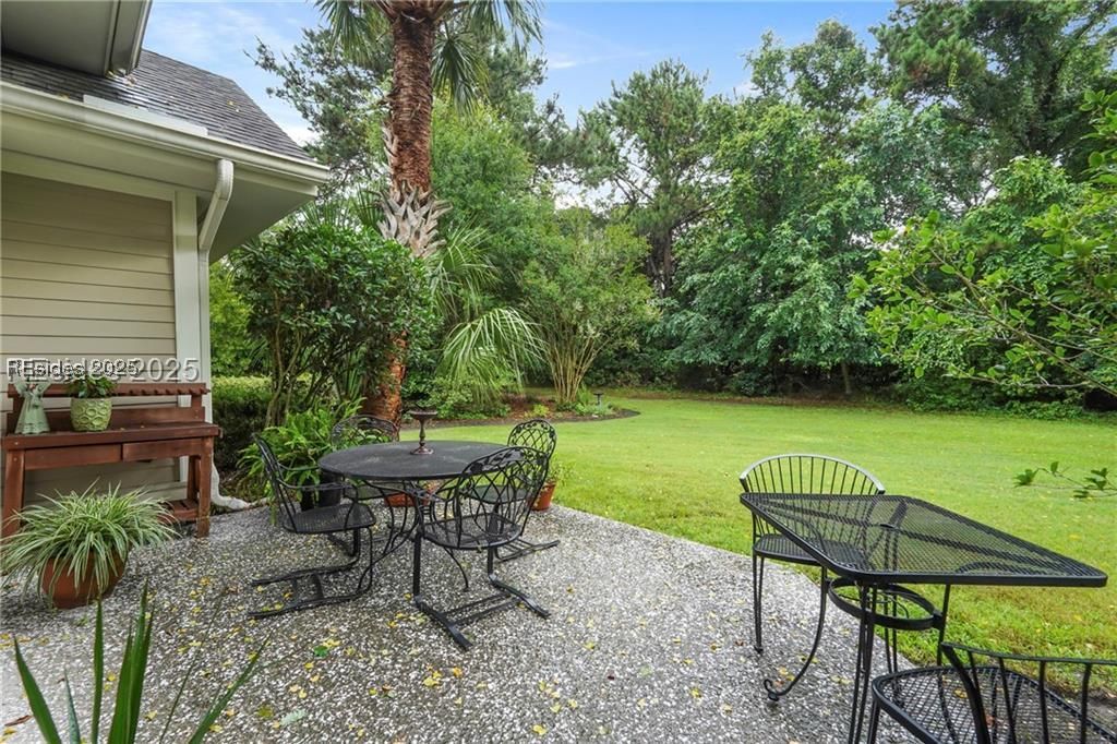 18 Palm View Drive