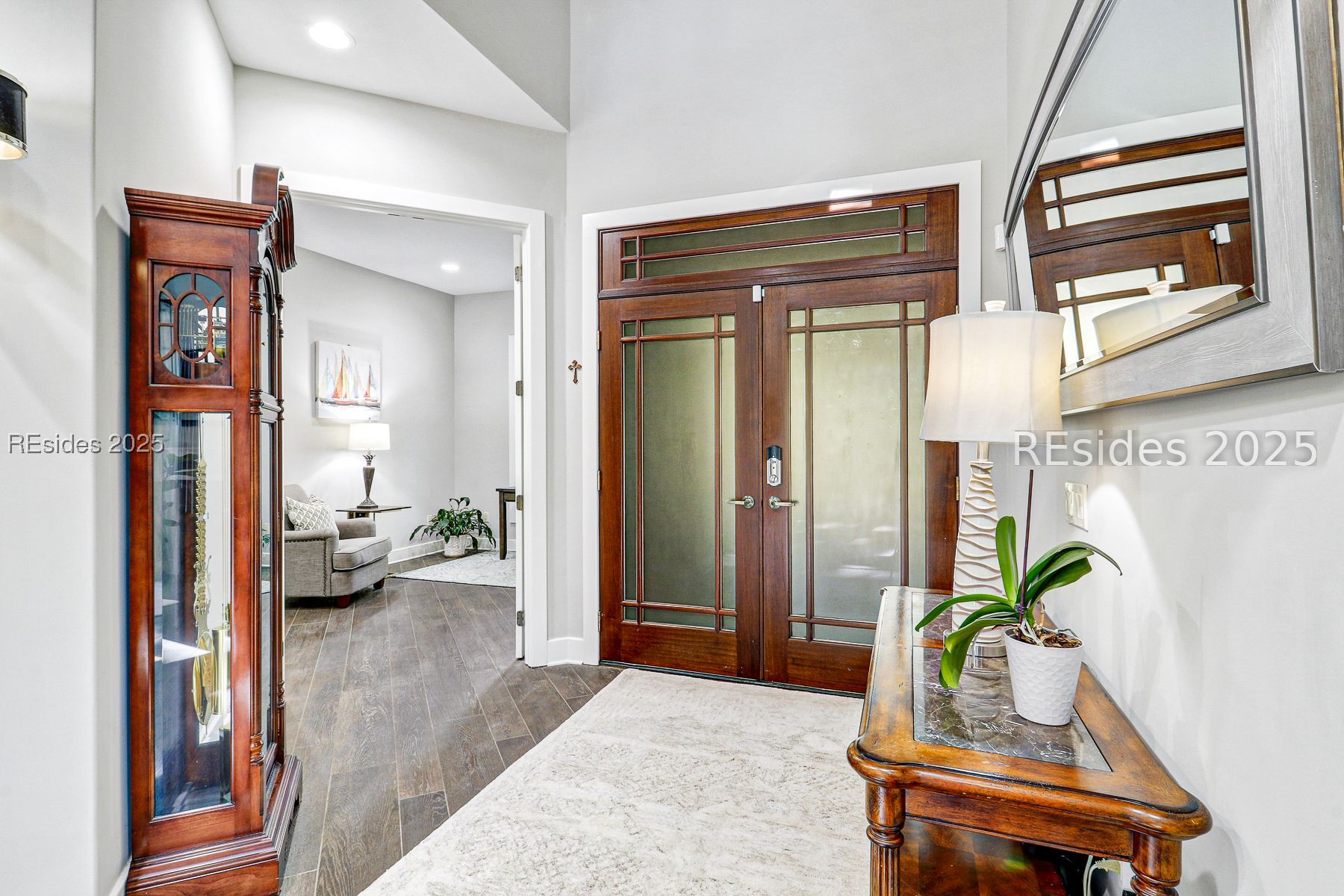 33 N Port Royal Drive