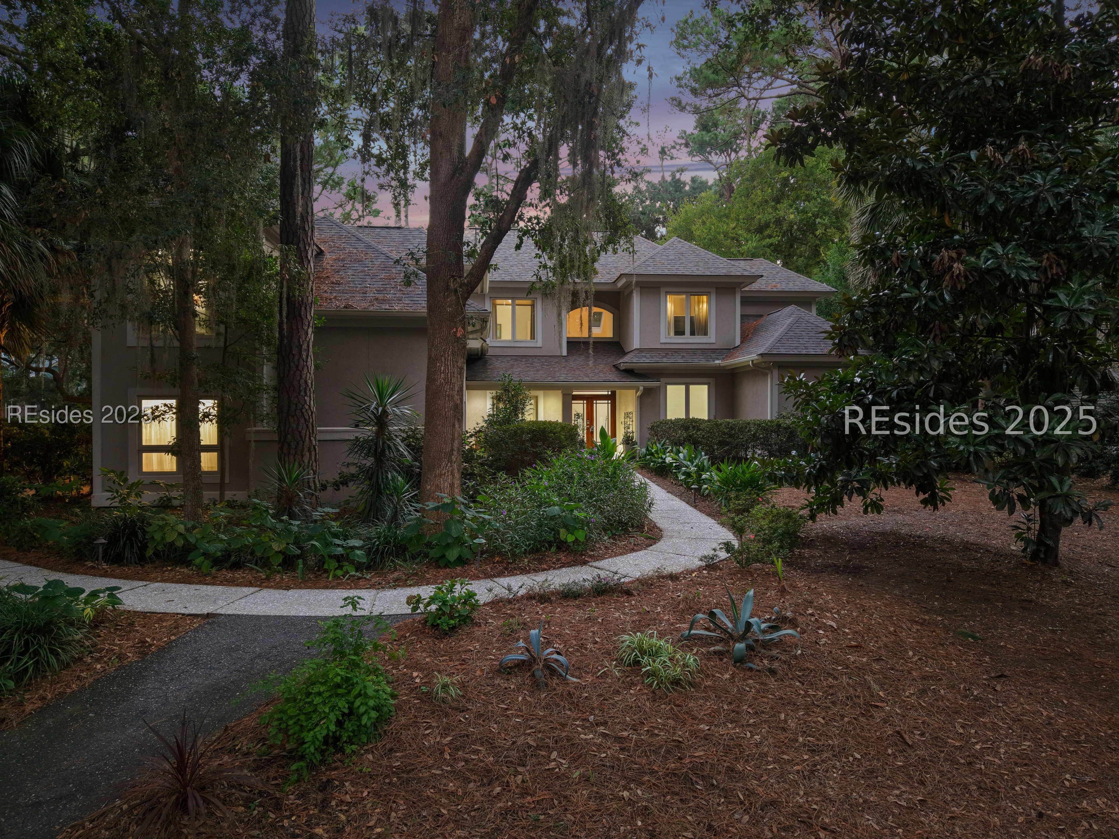 33 N Port Royal Drive