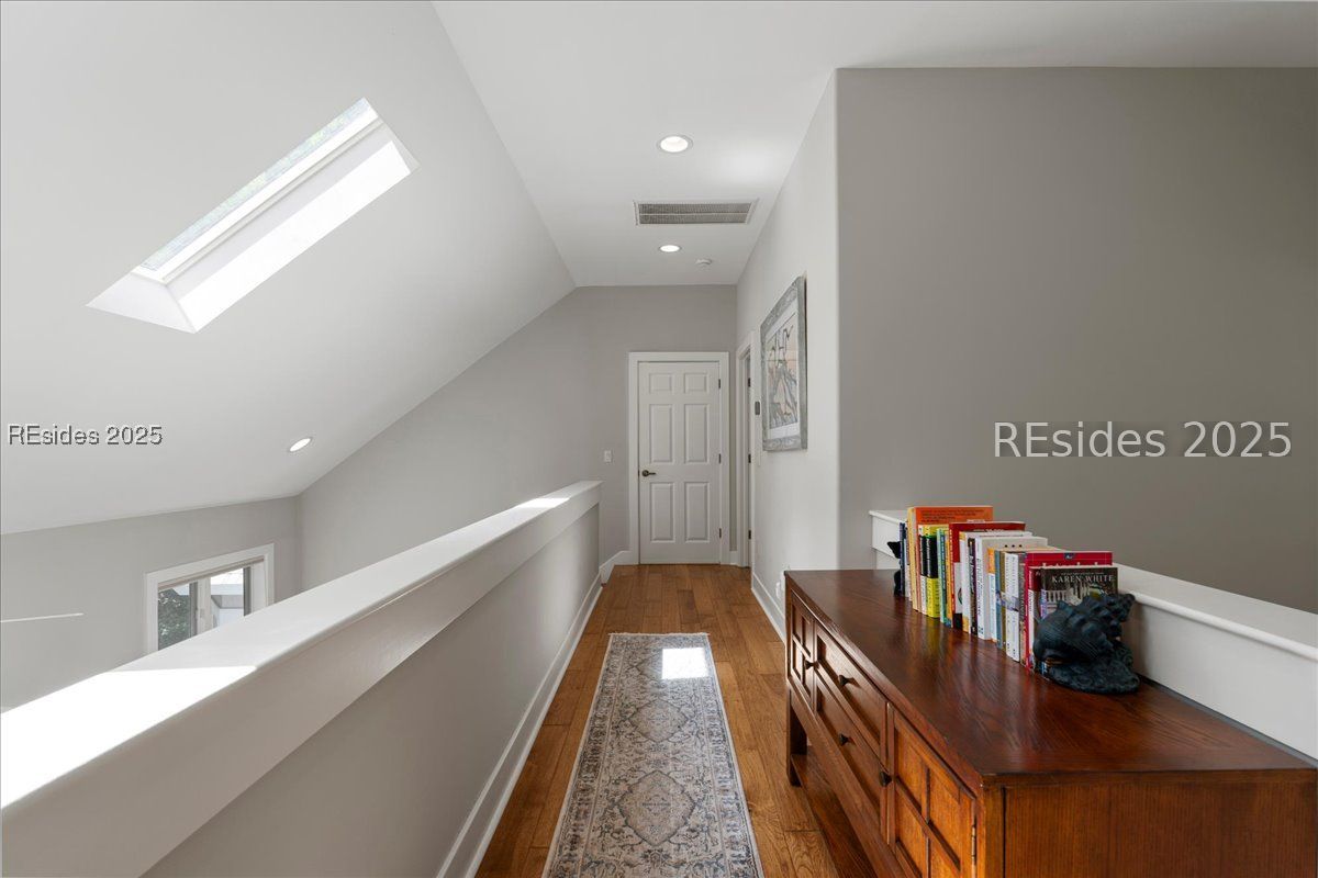 33 N Port Royal Drive