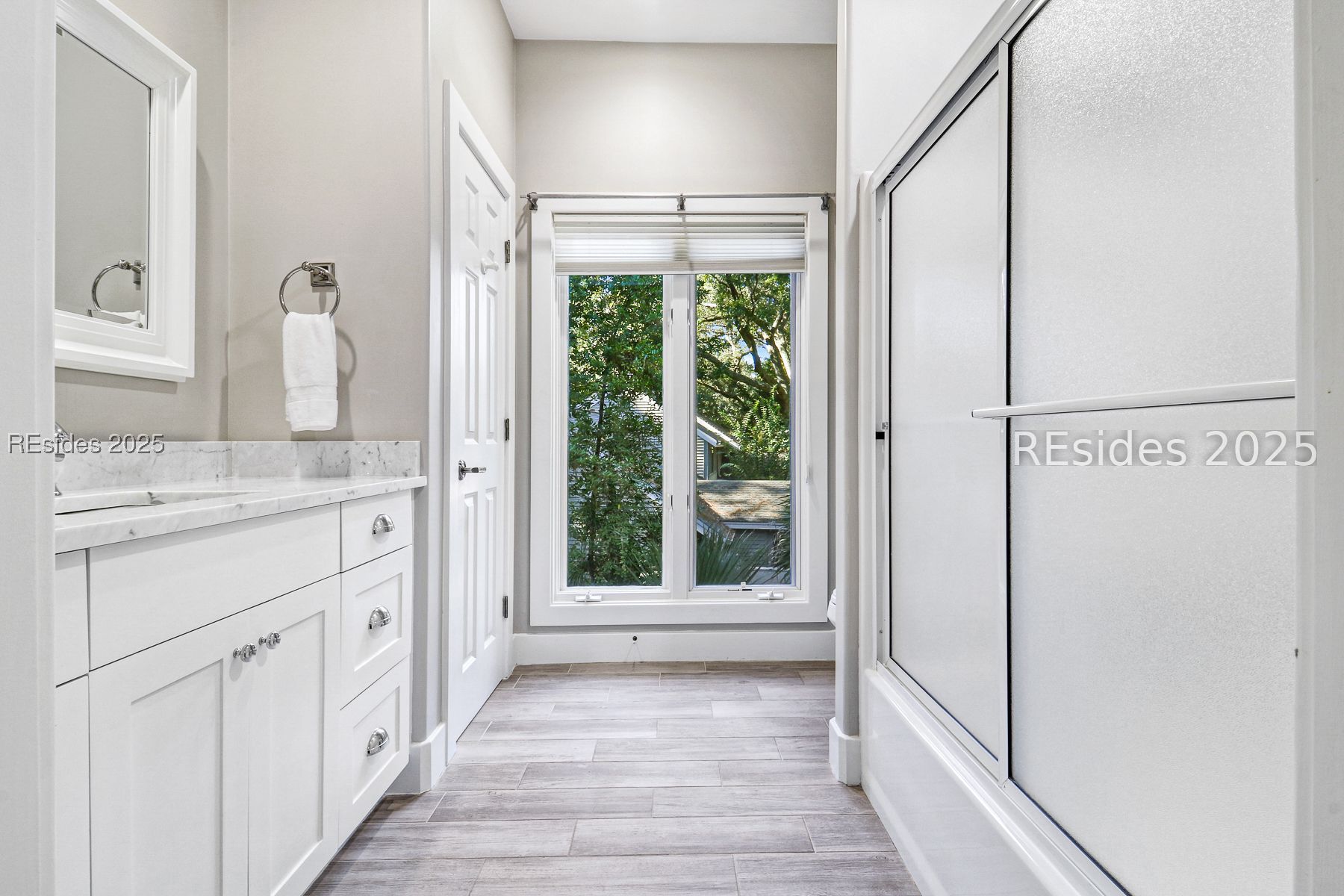 33 N Port Royal Drive