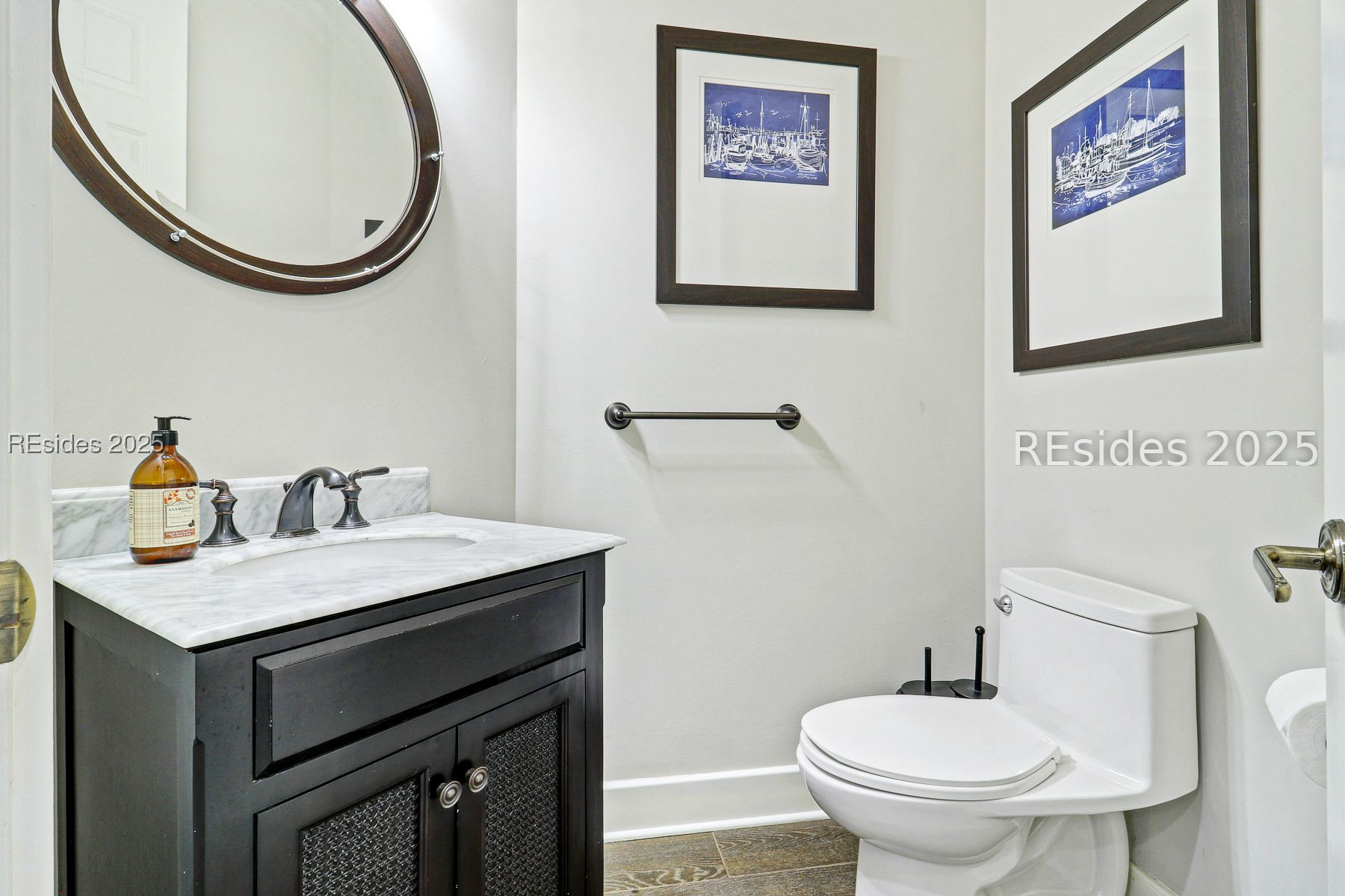 33 N Port Royal Drive