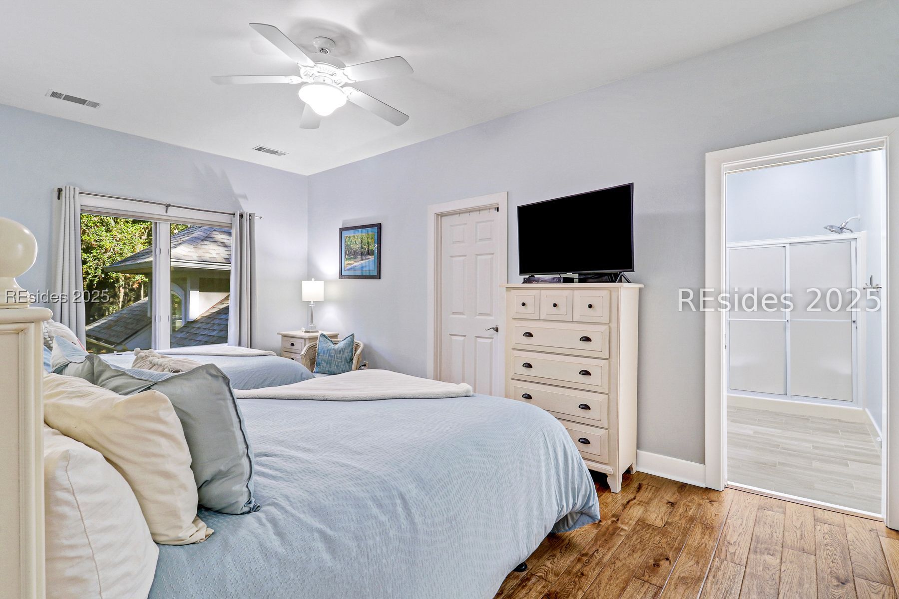 33 N Port Royal Drive